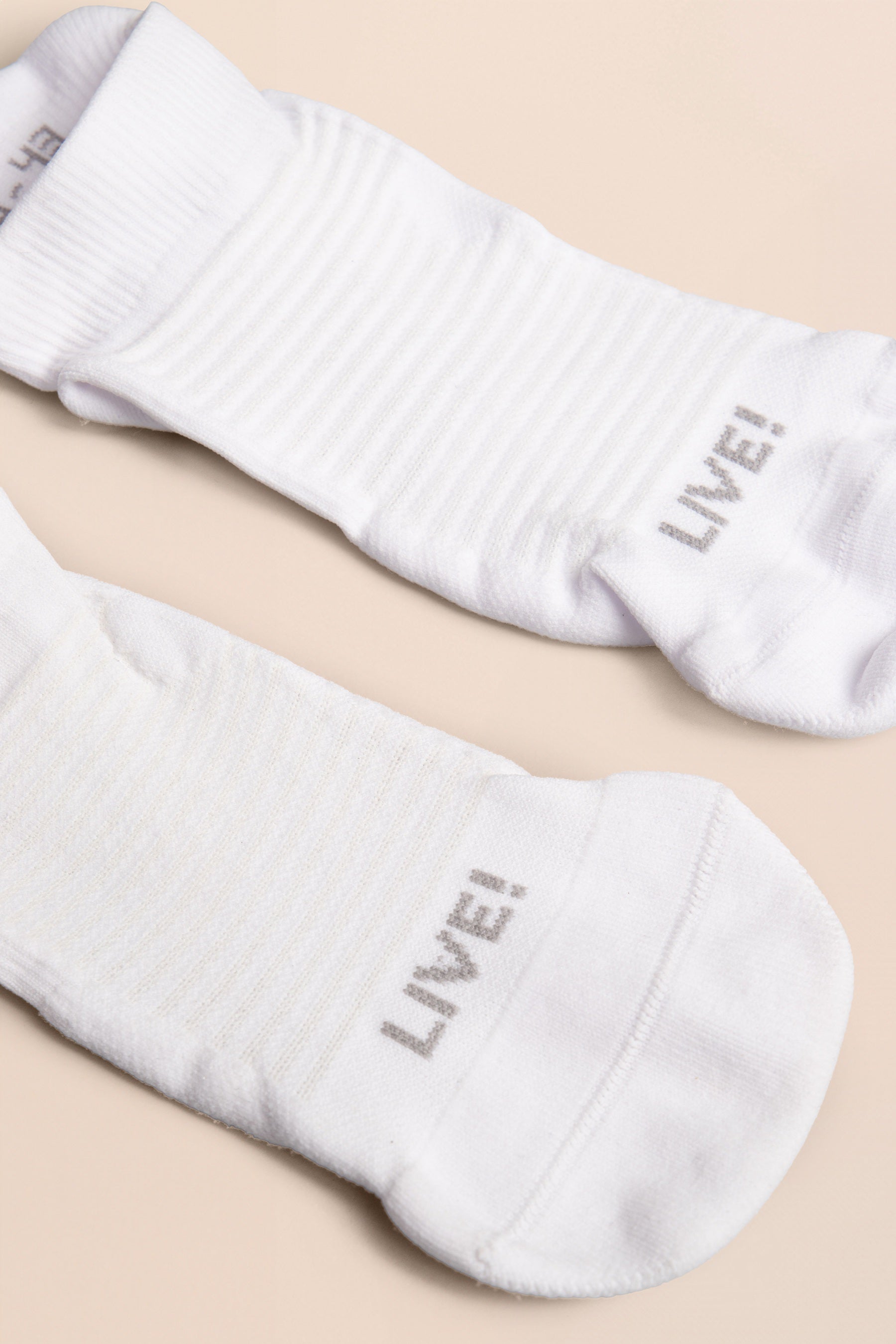 Breathable Tab Running Socks for Men & Women - Anti-Slip Cushioned Athletic Socks for Marathon, Jogging & Workout - Moisture Wicking Performance Socks