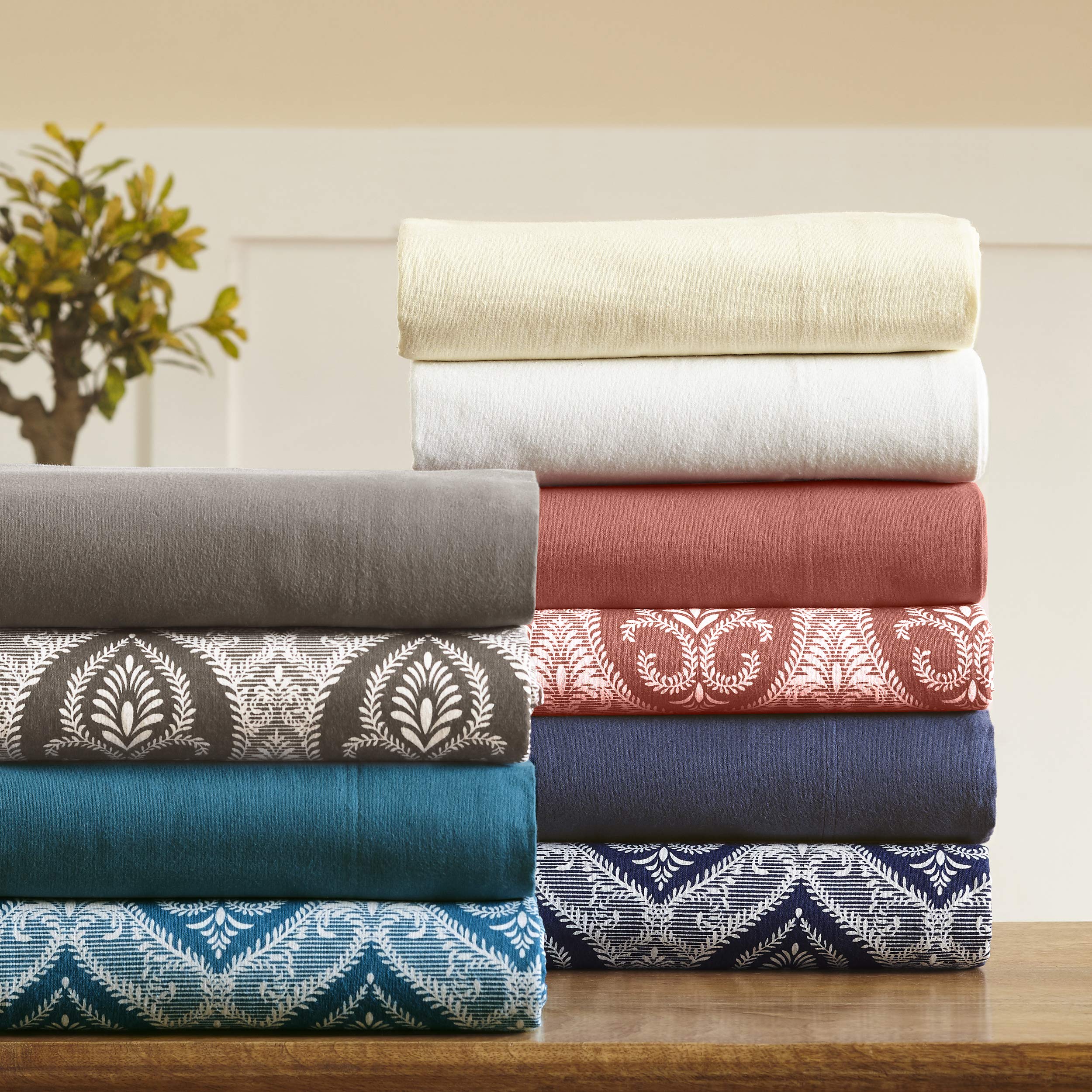 Premium 100% Cotton Flannel Sheet Set with King Pillowcases - Ultra Soft & Cozy Navy Blue Bedding for Winter Warmth - Perfect for Cold Nights, Guest Rooms & Cozy Cabin Retreats