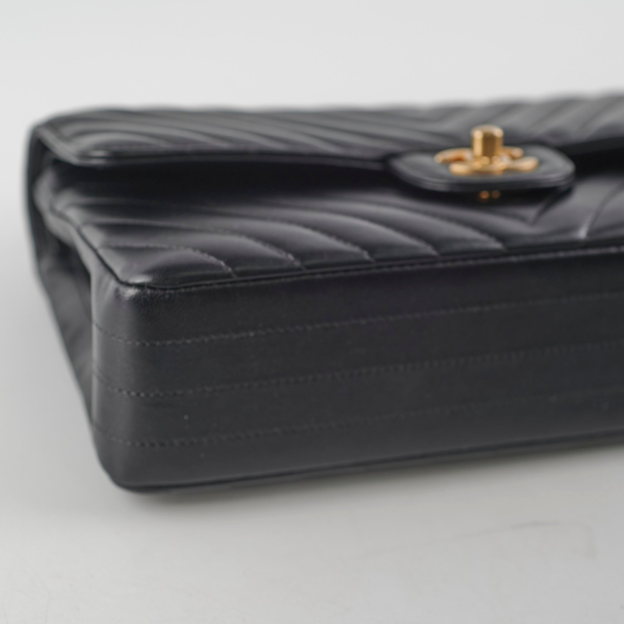 Chanel Medium/Large Classic Flap Chevron Bag - Luxury Quilted Leather Shoulder Handbag for Women | Perfect for Evening Parties, Date Nights & Special Occasions