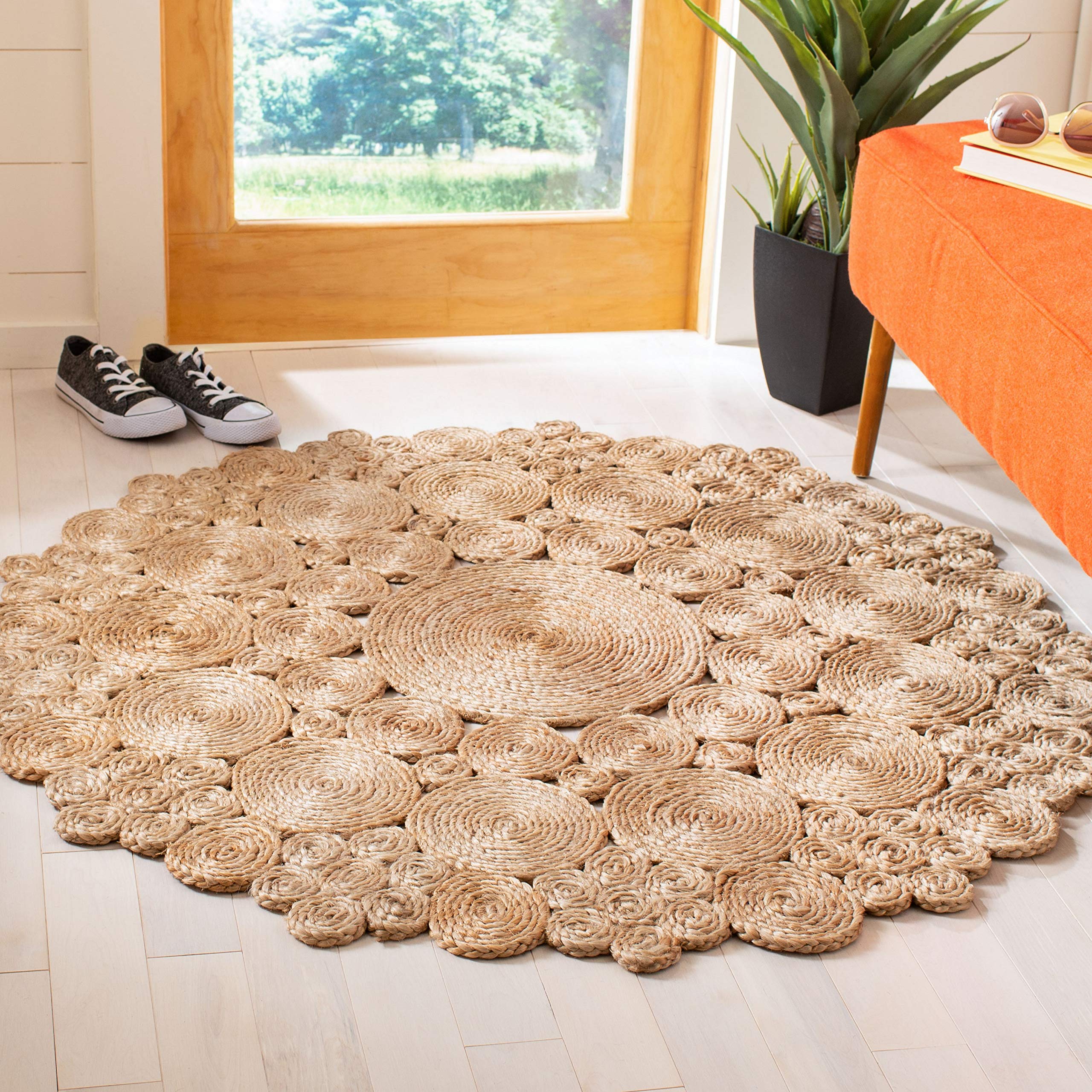 SAFAVIEH Handmade Jute Area Rug 5' Round - Natural Fiber Boho Chic Round Rug NFB245A for Living Room, Bedroom & Farmhouse Decor