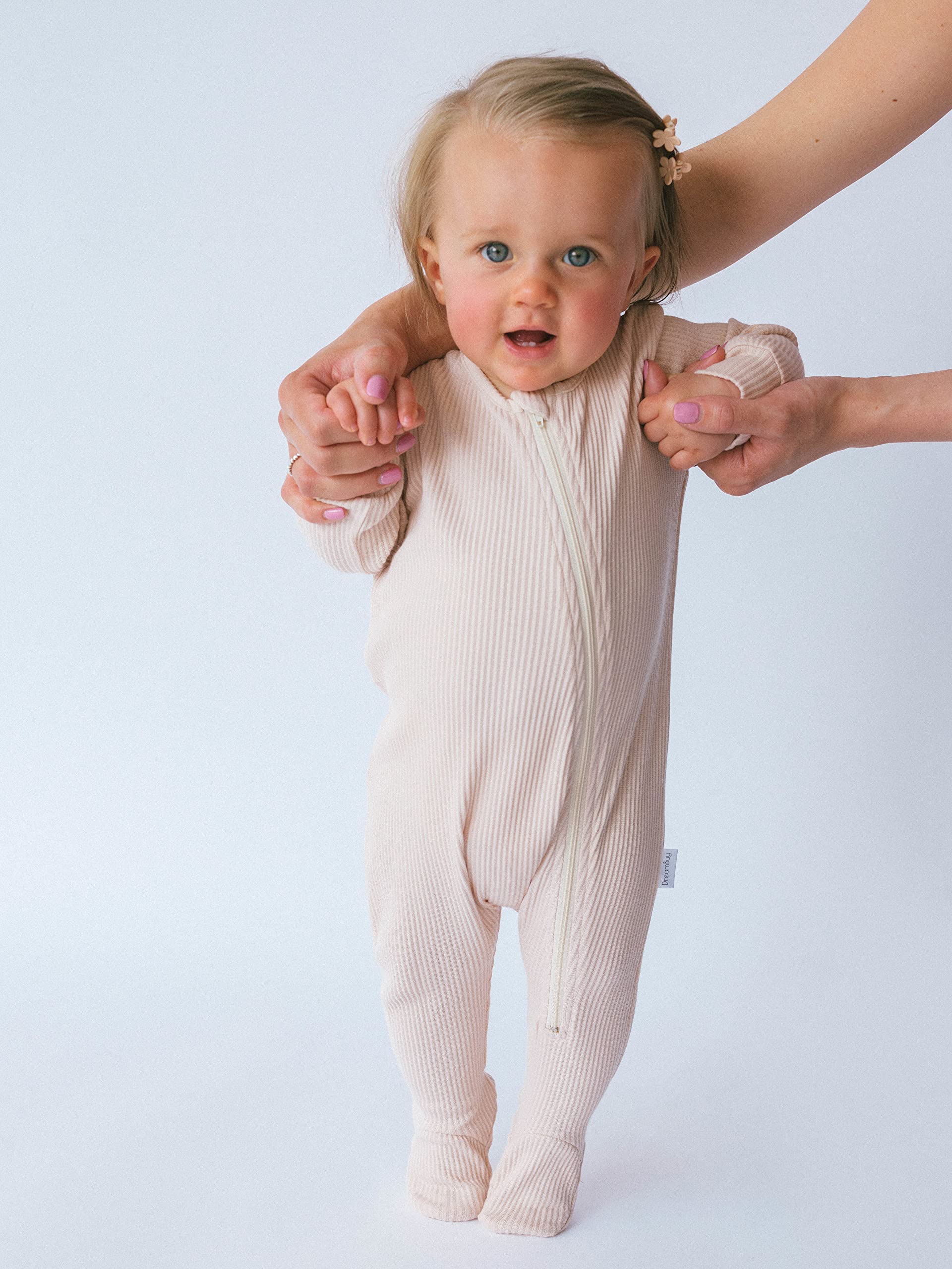 Personalized Baby Zip Sleepsuit - Custom Newborn Essentials for Boys & Girls | Perfect Baby Shower Gift & Everyday Wear (0-3 Months)