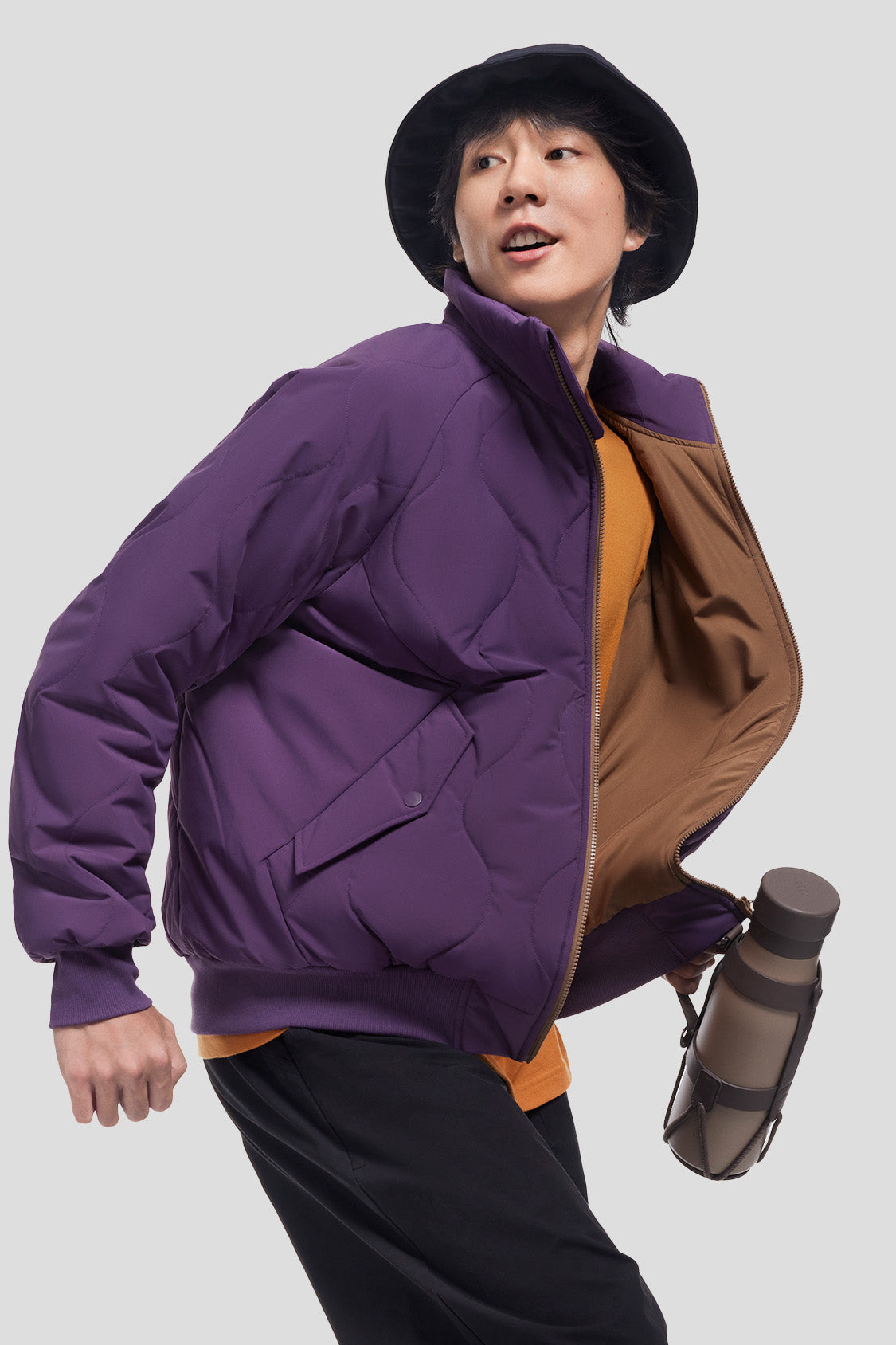 AeroLite Men's Lightweight Bomber Jacket - Windproof & Breathable Outerwear for Casual Wear, Travel & Outdoor Activities