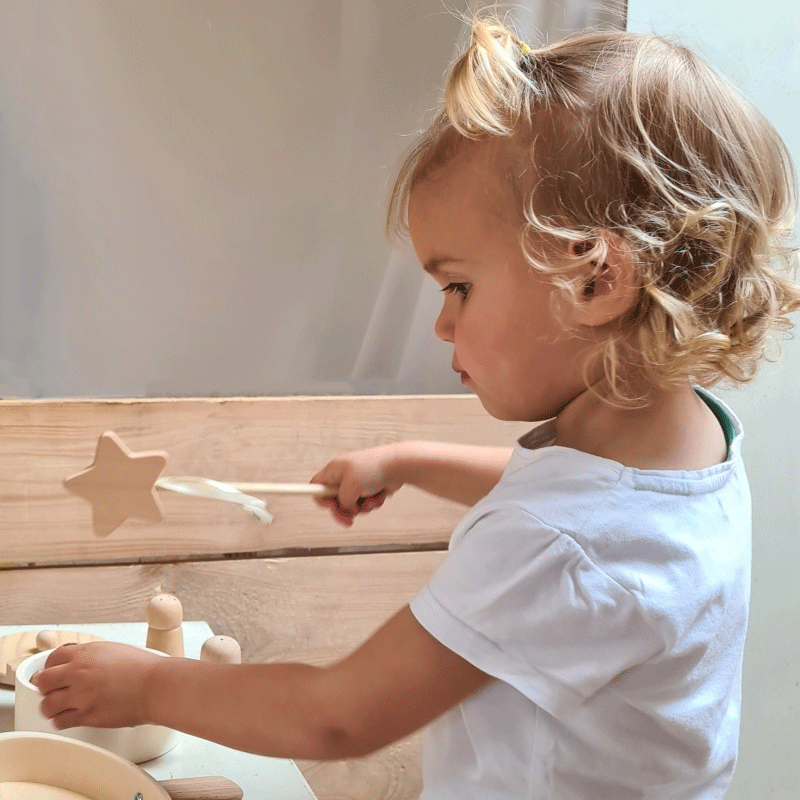 Egmont Magic Wooden Wand - Handcrafted Wooden Toy for Kids & Collectors | Perfect for Pretend Play, Magic Shows & Fantasy Costumes