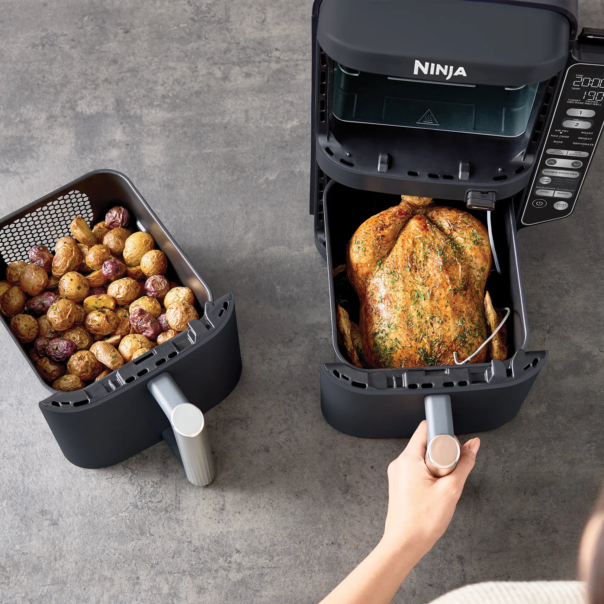 Ninja DoubleStack XXXL Smart 9.5L 2-Drawer Air Fryer Oven - Large Capacity Airfryer for Family Cooking, Healthy Frying, Roasting & Baking - Perfect for Parties, Meal Prep & Quick Weeknight Dinners