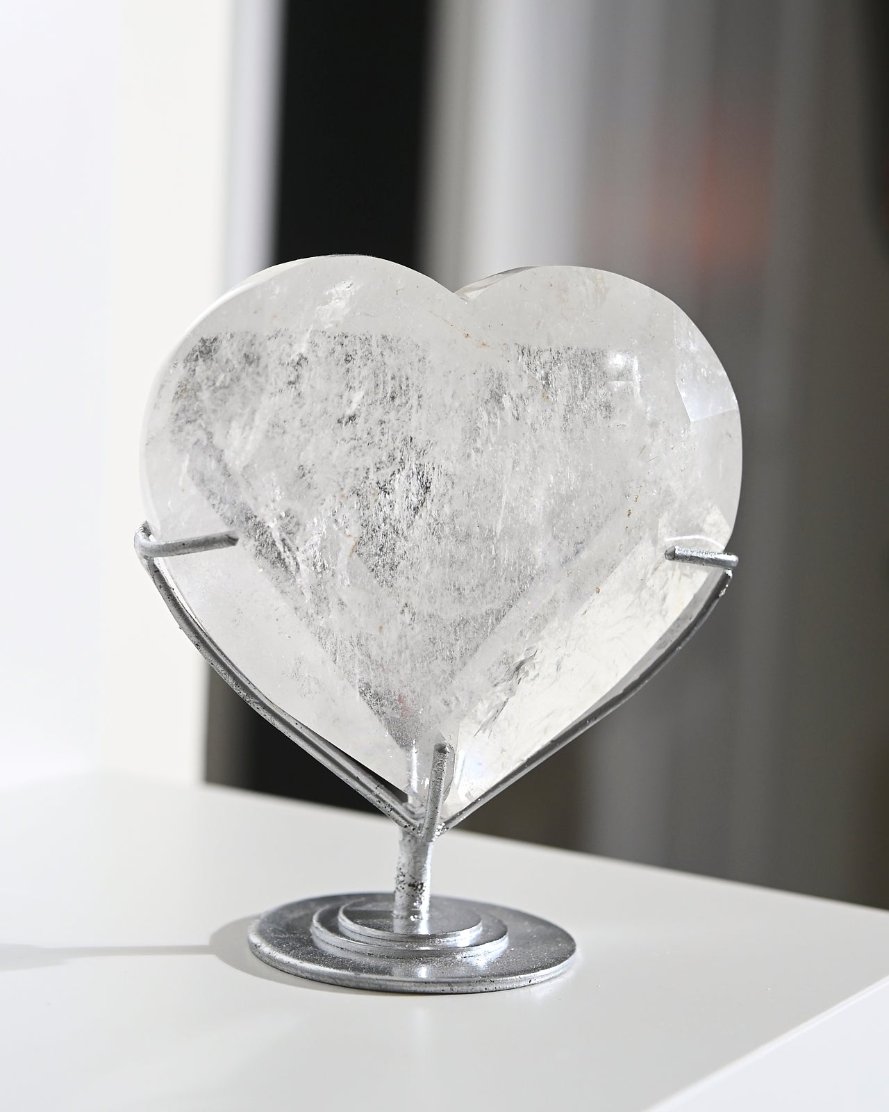 Clear Quartz Heart on Stand - Natural Healing Crystal for Meditation, Reiki, and Energy Work - Perfect for Home Decor, Yoga Spaces, and Spiritual Gifts