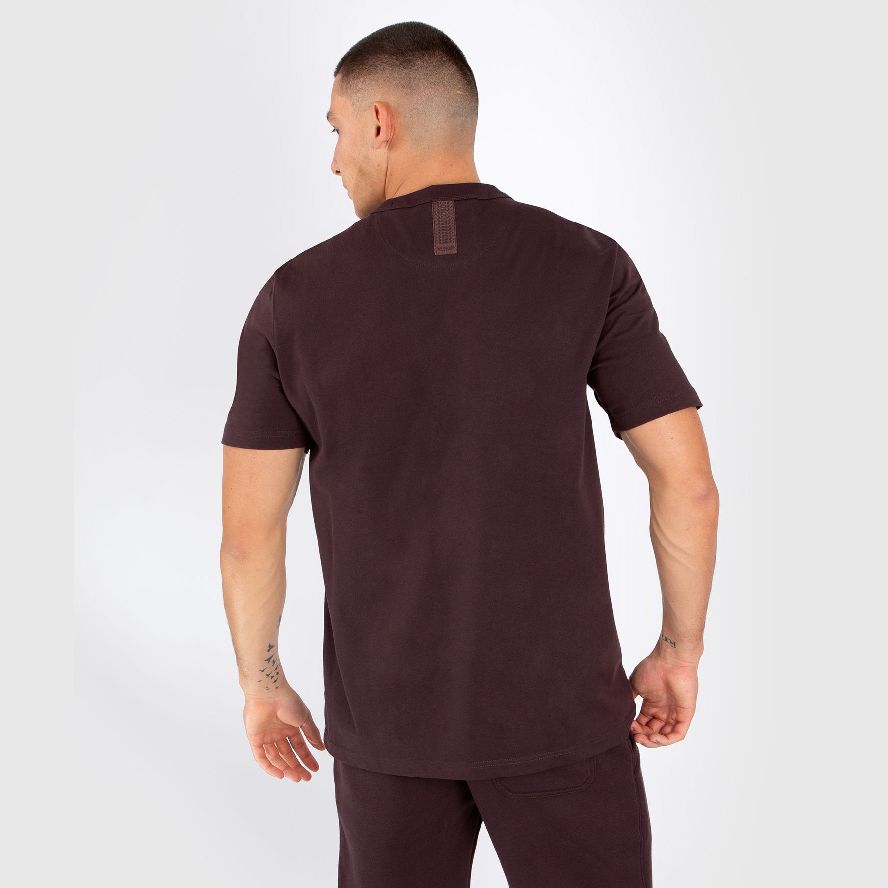 Venum Silent Power T-Shirt for Men - Dark Brown - Comfortable & Stylish MMA & Training Tee - Perfect for Gym, Workout & Casual Wear