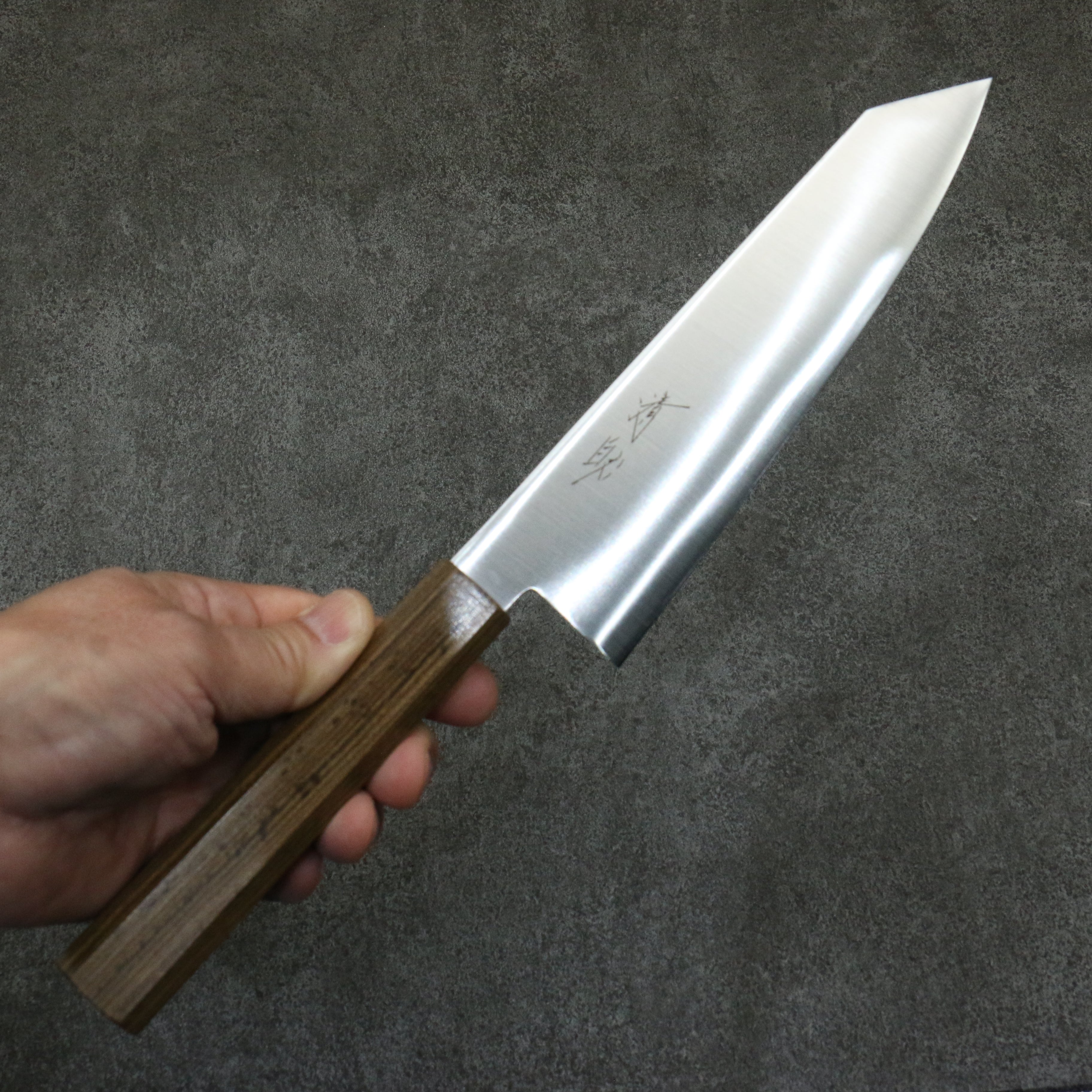 Premium Seisuke 180mm Kiritsuke Santoku Knife - Stainless Steel Blade with Sandalwood Handle (Grey) - Perfect for Sushi, Vegetables & Meat Cutting - Professional Japanese Kitchen Knife for Chefs & Home Cooks