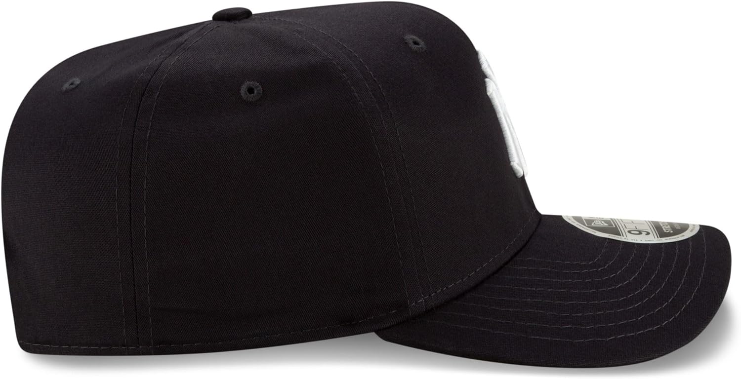 New York Yankees New Era 9Fifty Navy Blue Stretch Snapback Cap - Official MLB Baseball Hat for Men & Women - Perfect for Games, Streetwear & Fan Collections