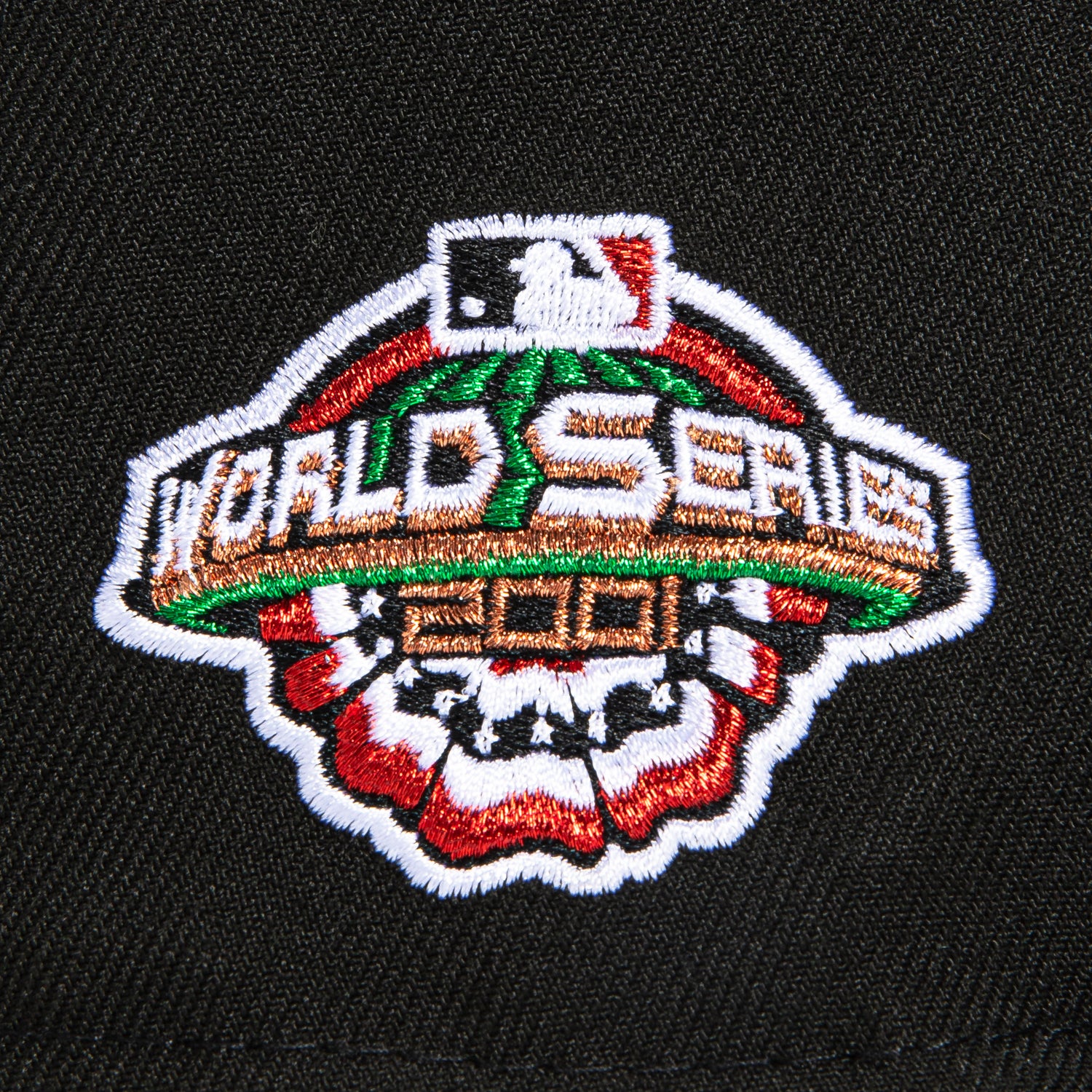 New Era 59Fifty MLB Arizona Diamondbacks 2001 World Series Patch Snapback Hat - Black & Green Baseball Cap for Men, Women - Perfect for Games, Fan Gear, Streetwear Fashion