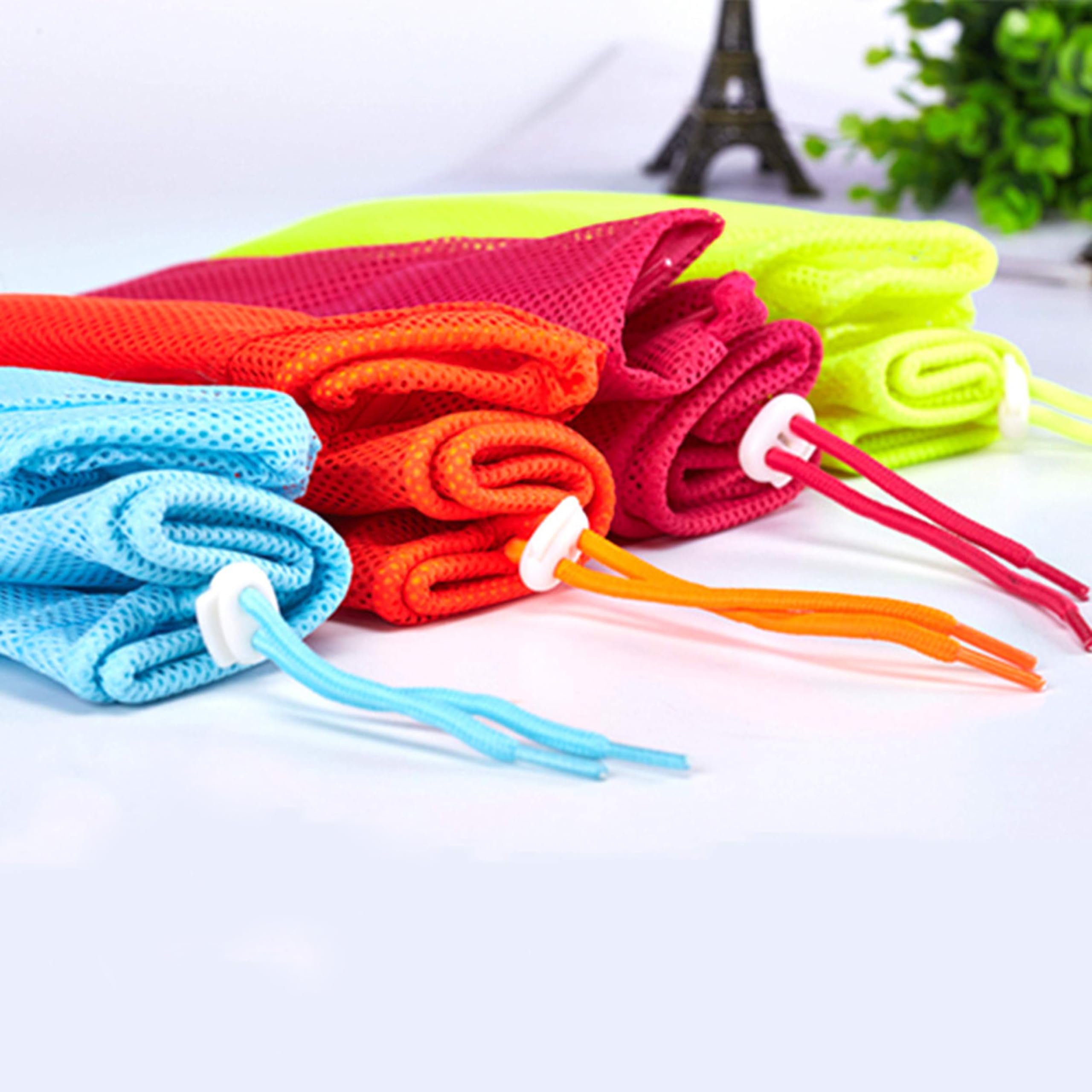 Adjustable Multifunctional Polyester Cat Bathing Bag - Pet Shower & Nail Trimming Mesh Net for Grooming (Yellow) - Perfect for Home Pet Care & Vet Visits