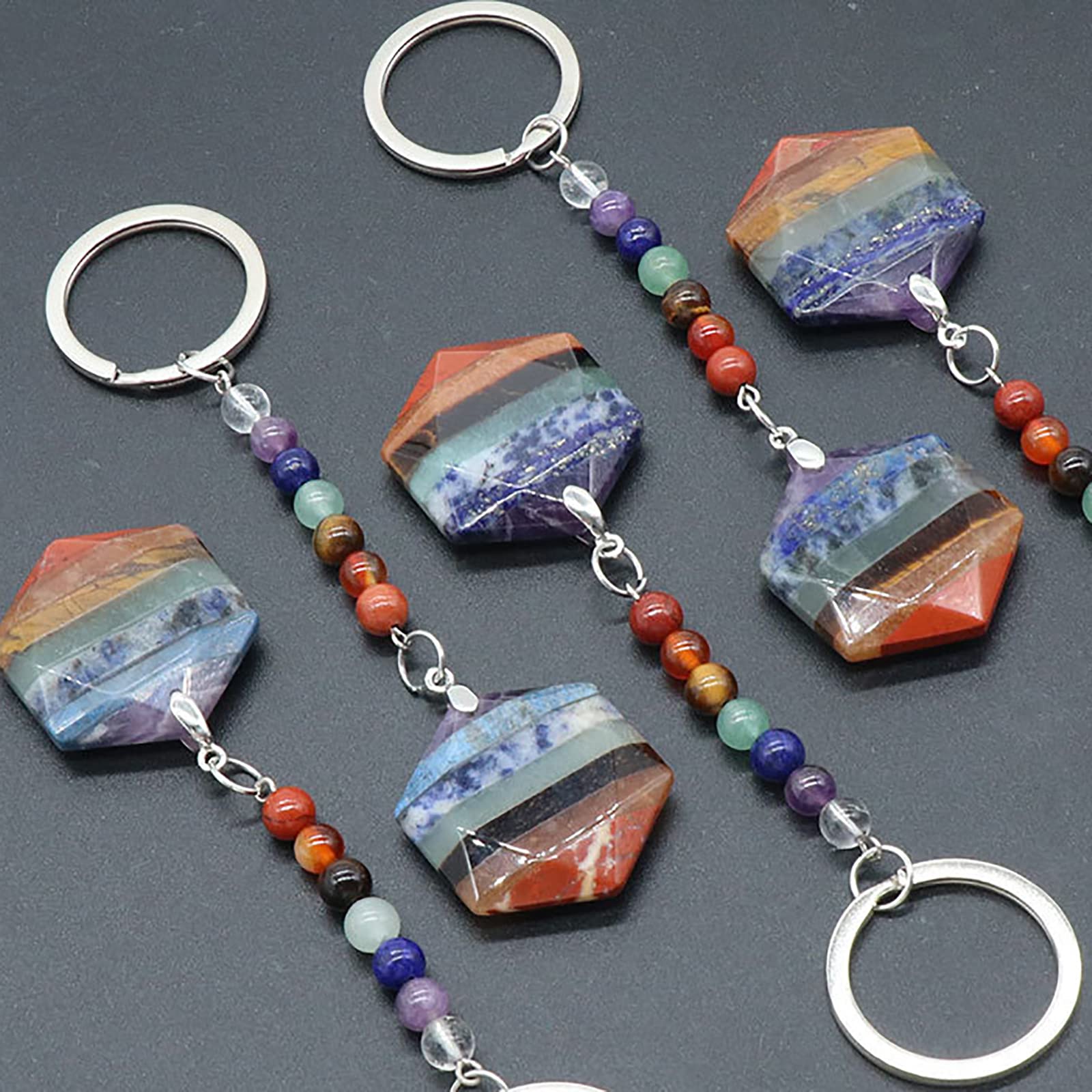 Lecoo 7 Chakra Healing Crystal Keychain for Women - Natural Gemstone Spiritual Key Ring with Star Charm - Perfect Car Keychain, Yoga Gift & Meditation Accessory (Great for Energy Healing, Stress Relief & Daily Use)