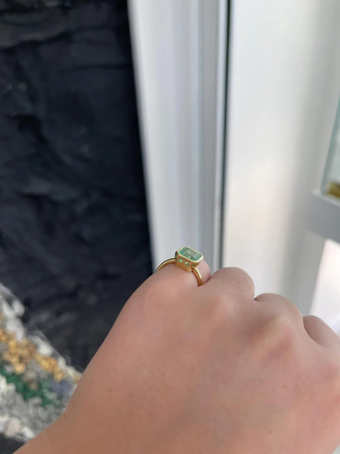 3.04ct Vivid Seafoam Green Emerald Bezel Solitaire Engagement Ring - Elegant Wedding Band, Perfect for Proposals, Anniversaries & Romantic Occasions