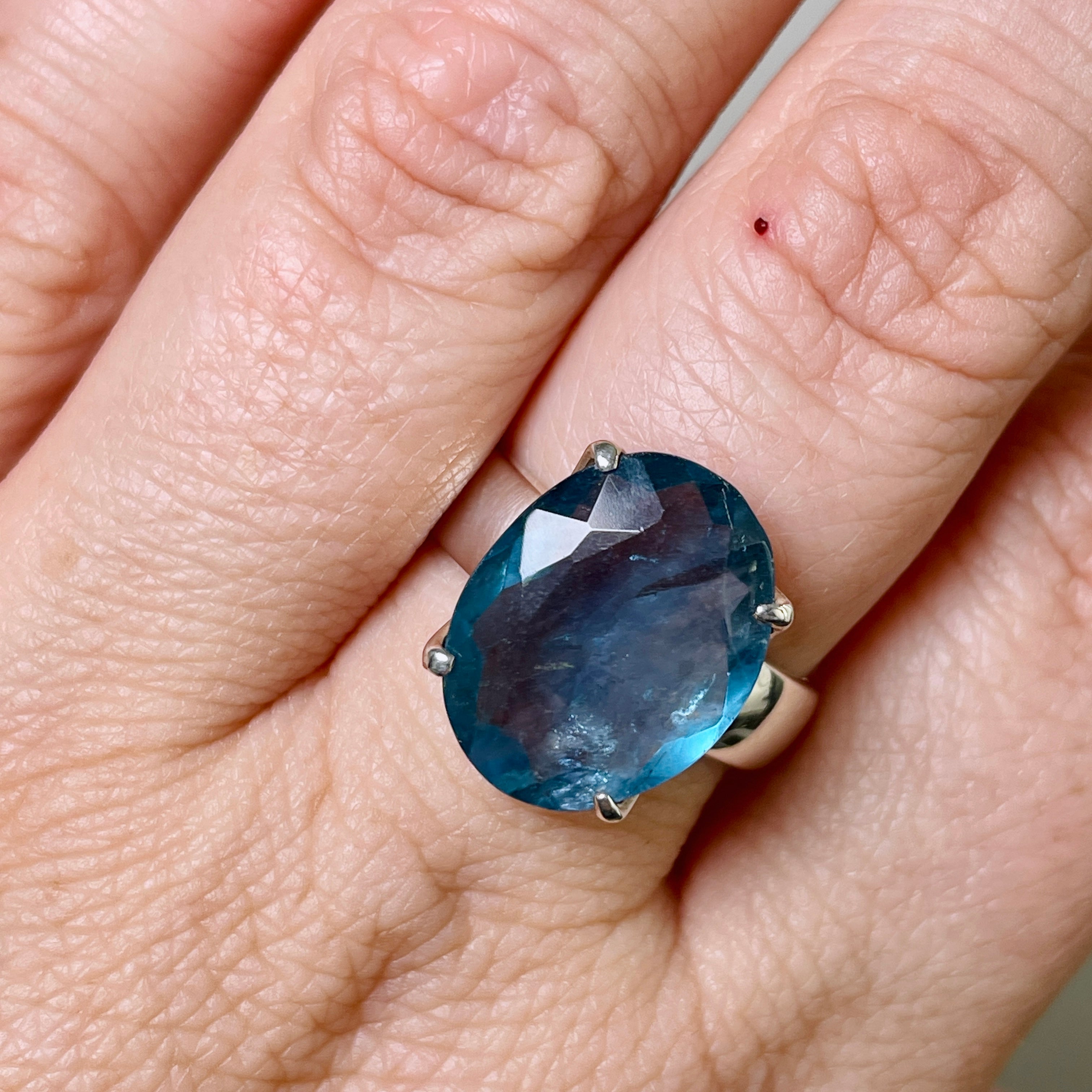 Fluorite Oval Faceted Ring - Size 8.5 - PRGJ302 - Elegant Gemstone Jewelry for Women, Perfect for Weddings, Parties & Everyday Wear