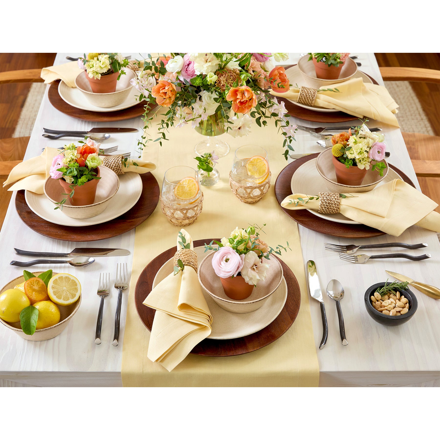 Elegant Fete Table Runner for Weddings, Parties & Events - Premium Decorative Dining Table Cover for Home & Restaurant Decor