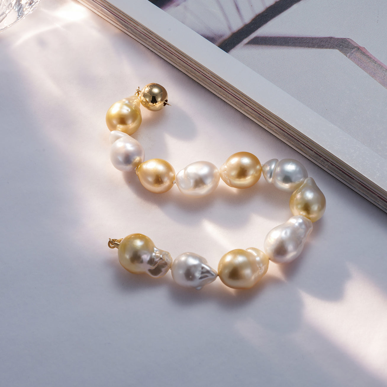 18K Gold Baroque South Sea Pearl Bracelet KB00027 – Elegant Jewelry for Women, Perfect for Weddings, Parties & Special Occasions
