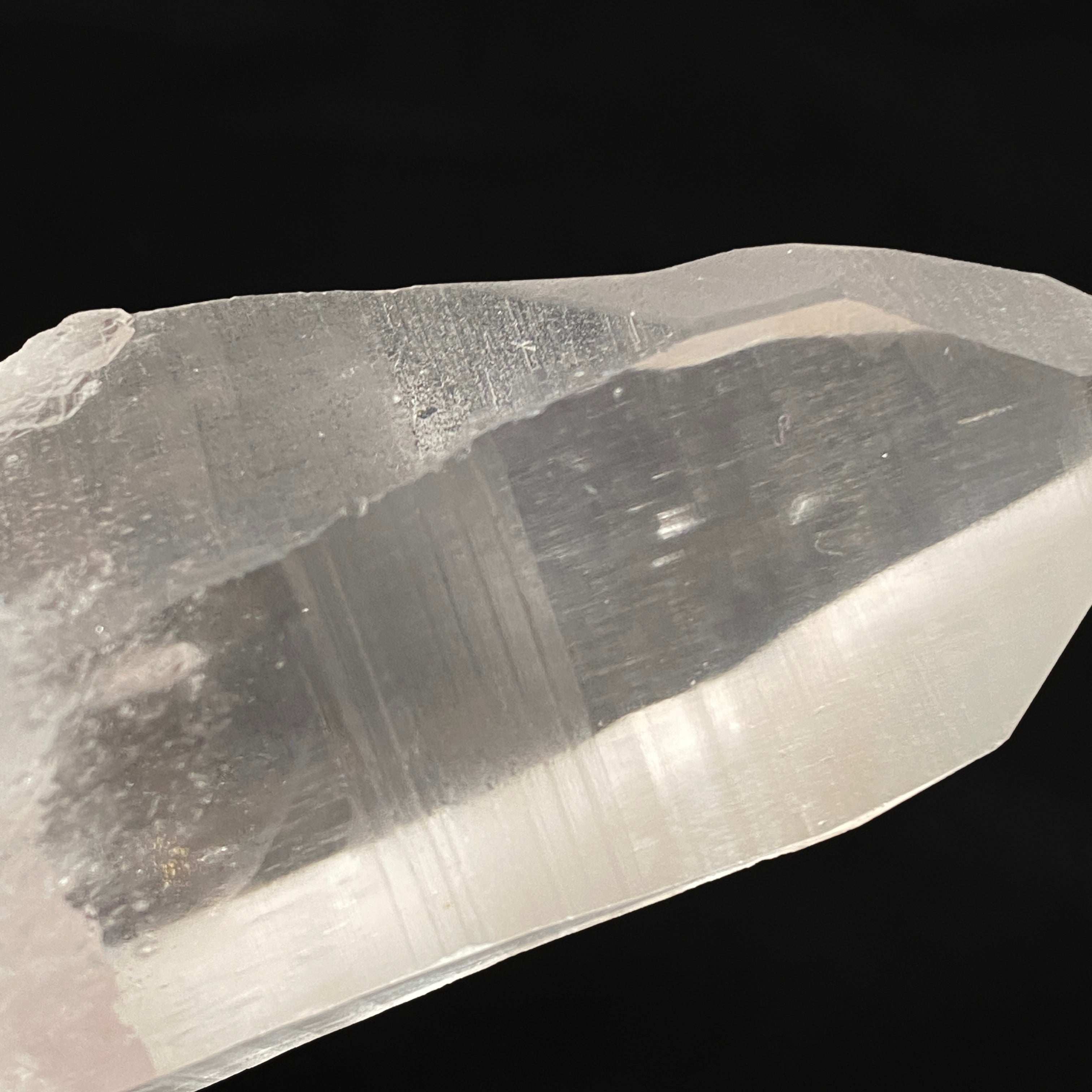 Lemurian Seed Crystal 108g 99x36mm LSQ 12 - Natural Healing Stone for Meditation, Chakra Balancing & Spiritual Growth - Perfect for Yoga, Reiki & Energy Work