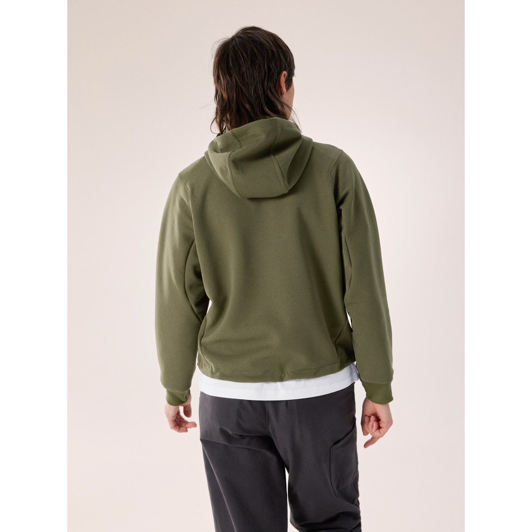 Arc'teryx Women's Aestas Pullover Hoody - Lightweight Summer Hiking & Outdoor Adventure Jacket for Travel & Camping