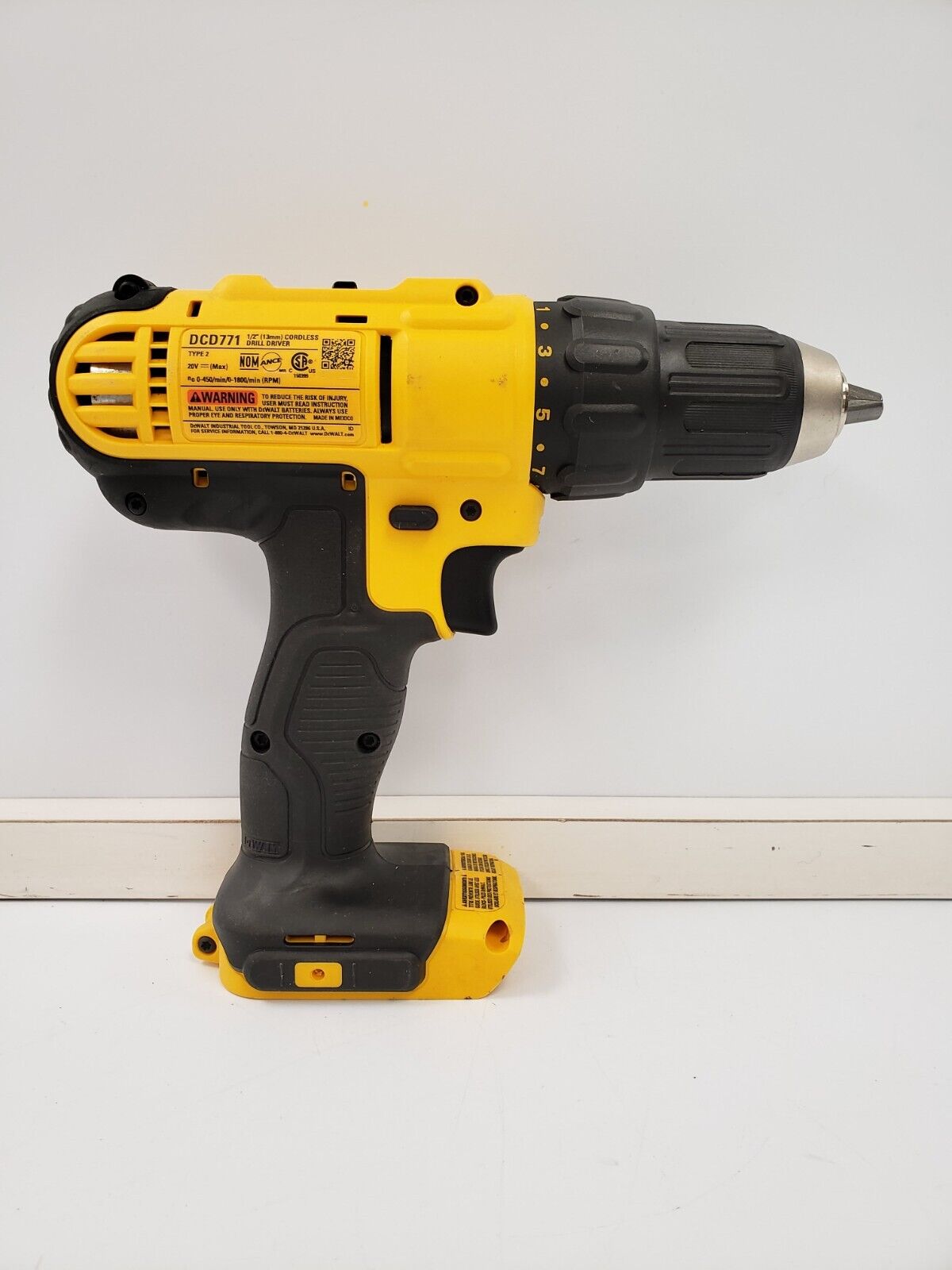 DEWALT DCD771 20V MAX Cordless Drill/Driver Kit - Powerful & Lightweight for DIY Projects, Home Repairs, and Professional Construction Work