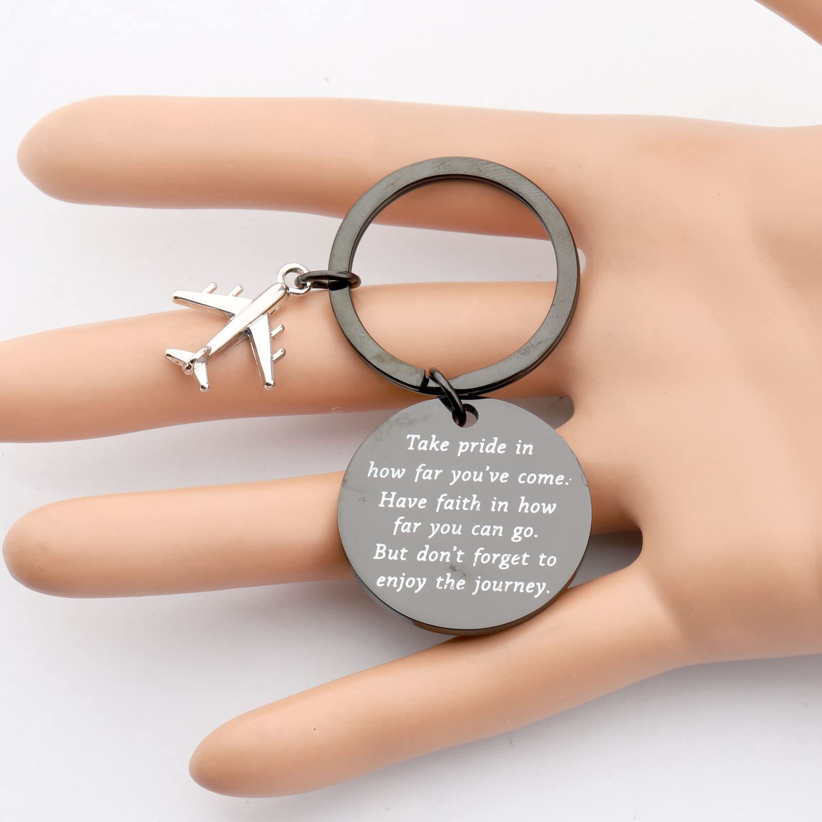 FUSTMW Aviation Keychain - Perfect Pilot & Flight Attendant Graduation Gift, Airplane Crew Souvenir - Ideal for Flight School Graduates, Cabin Crew Appreciation & Aviation Enthusiasts | Great for Travel Accessories, Work Badge Holder & Gift Giving Occasions