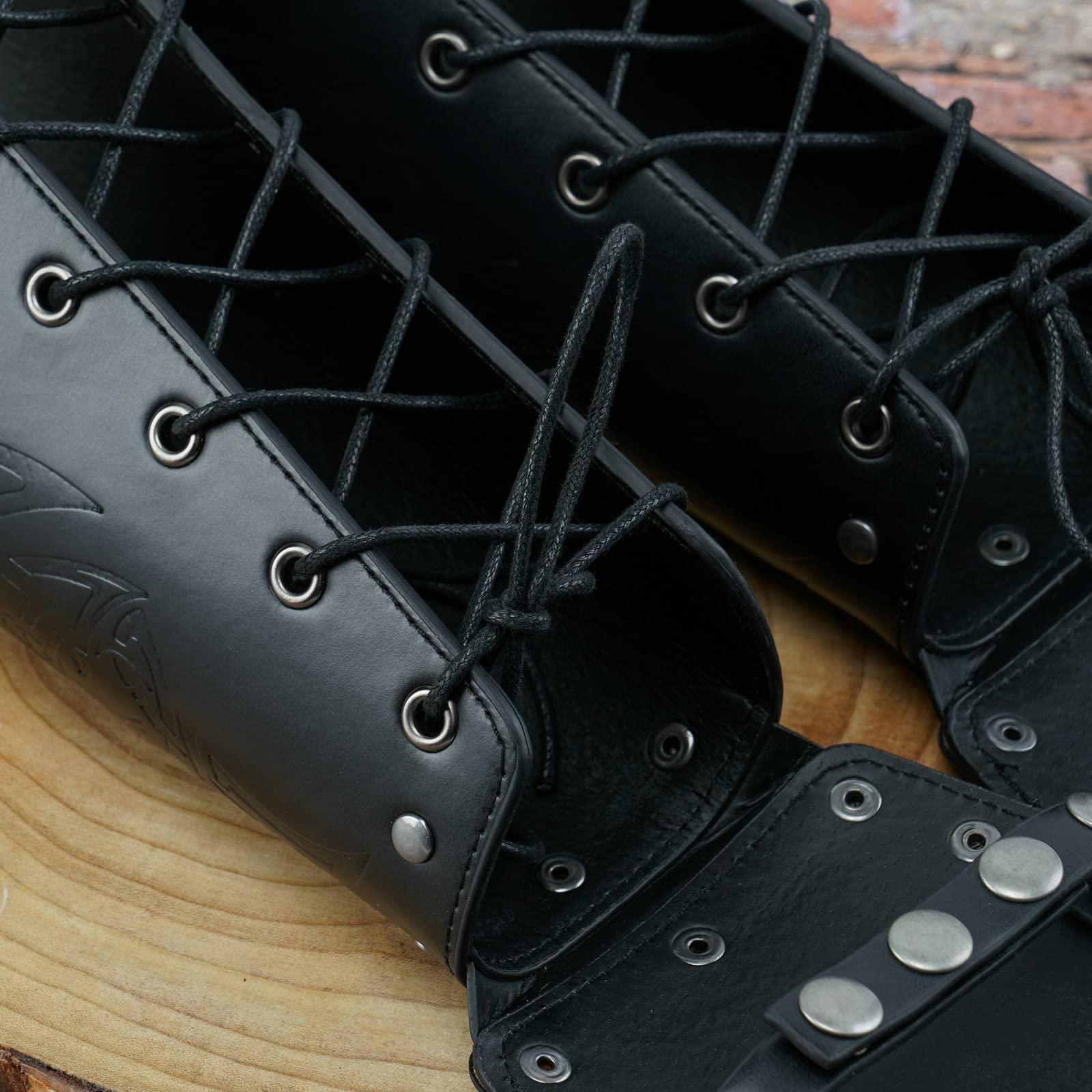 JAOYU Medieval Leather Bracer Set - 2PCS Viking Armor Vambrace Wrist Guards for LARP, Cosplay & Renaissance Faires - Premium Leather Gauntlets for Historical Reenactment & Fantasy Costumes