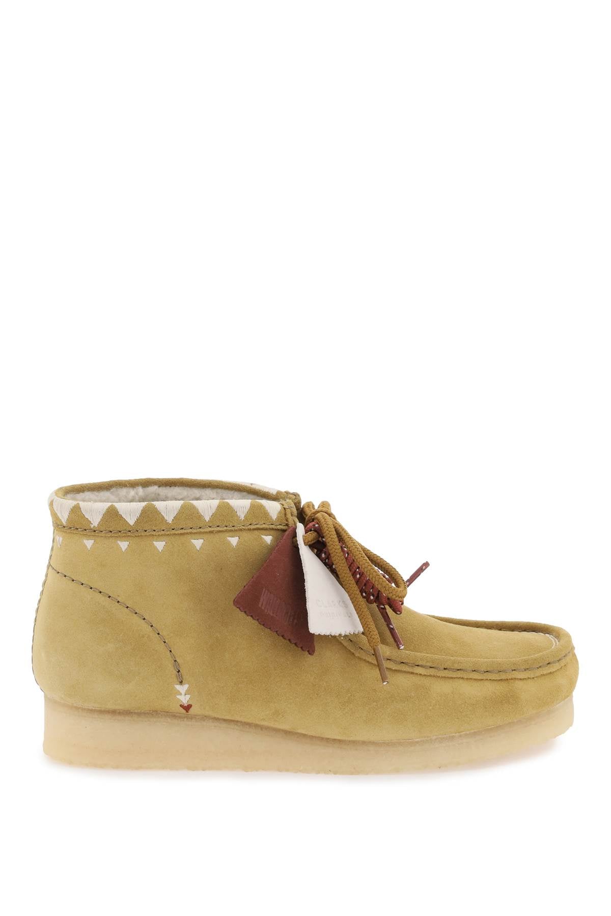 Clarks Originals Wallabee Lace-Up Boots for Men & Women - Comfortable Leather Casual Shoes for Walking, Work & Everyday Wear