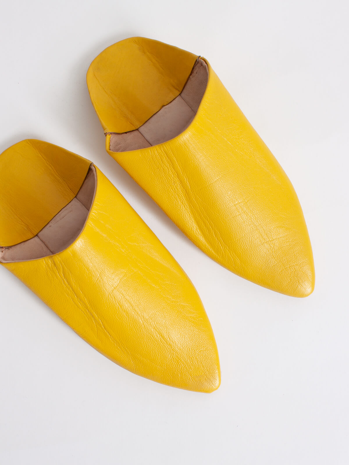 Authentic Moroccan Classic Pointed Babouche Slippers - Handmade Leather Sunflower Design | Comfortable House Shoes for Women & Men | Perfect for Home, Lounge & Cultural Events