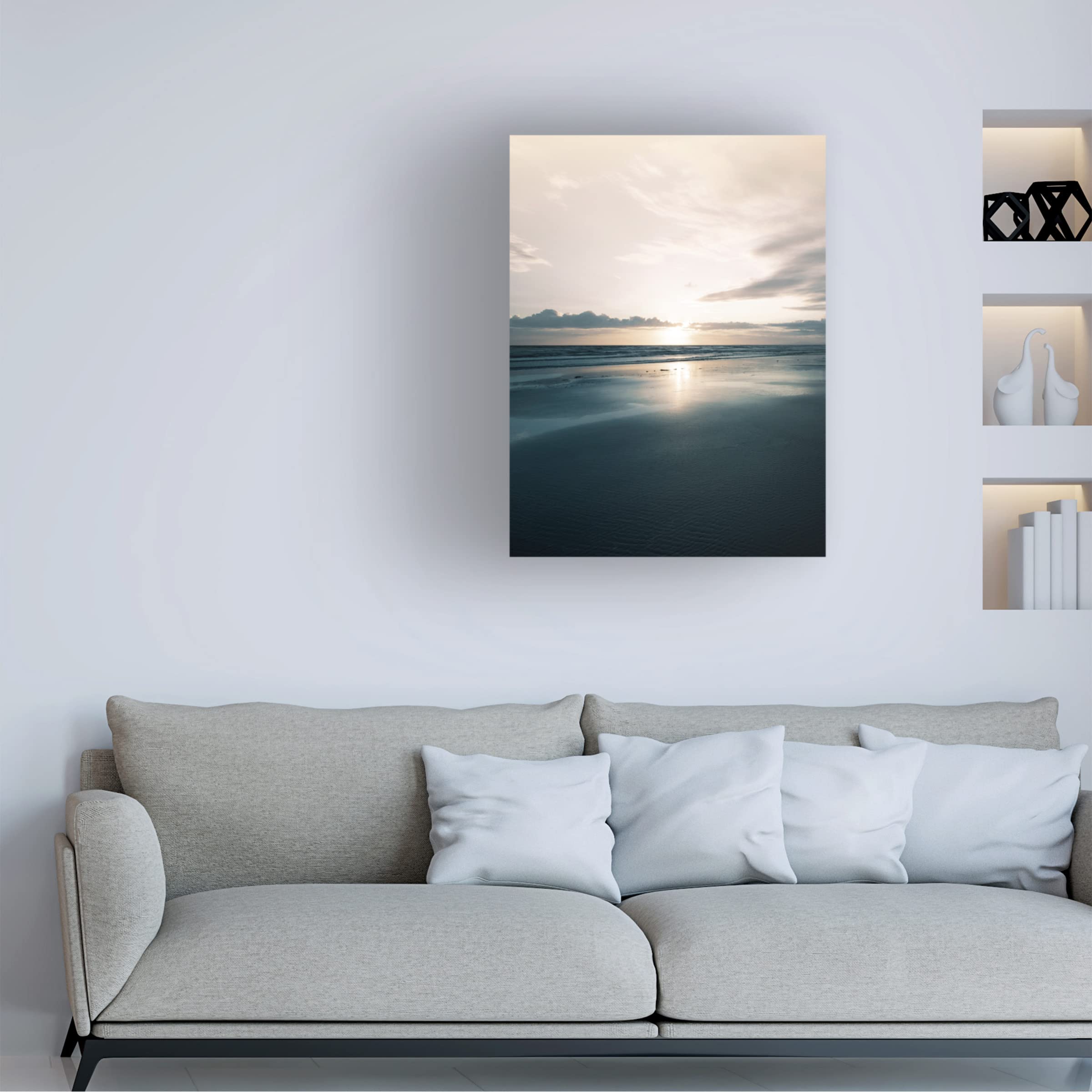 Trademark Fine Art 'Ocean 22' Canvas Wall Art by Ian Winstanley - Stunning Beach Wave Painting for Living Room, Bedroom & Office Decor