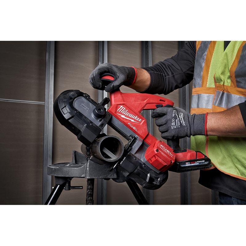 M18 FUEL 18V Brushless Cordless Compact Band Saw Kit (2829-22) - Perfect for Metal Cutting, Plumbing, and DIY Projects