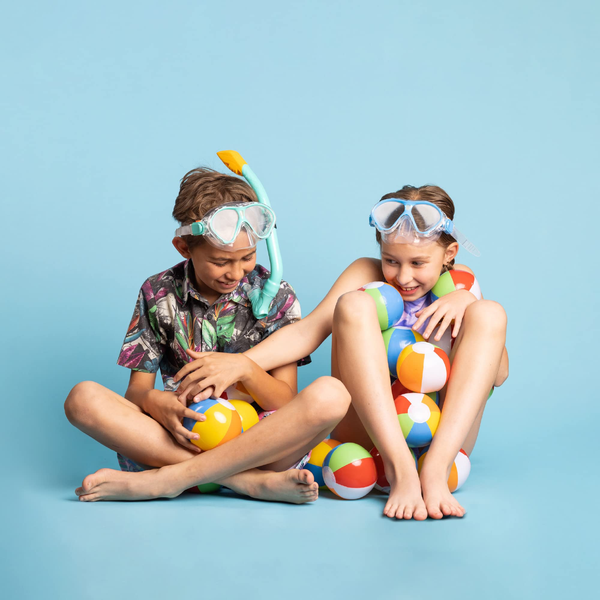 Top Race Mini Beach Balls Bulk - 5 Inch Inflatable Rainbow Beach Balls for Summer Party Decorations, Pool Toys for Kids, Ocean & Hawaiian Themed Events - Set of 25 Vibrant Beach Balls for Birthdays, Beach Days, Pool Parties & Outdoor Water Activities