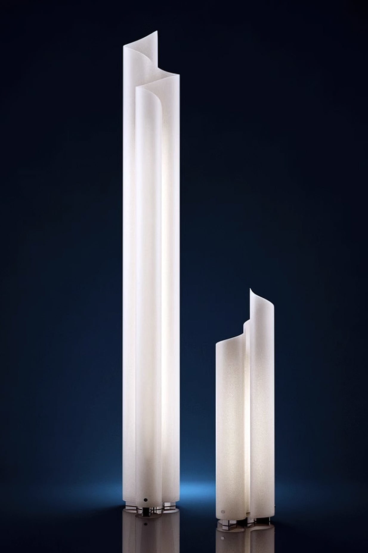 Flow Arc Mera Floor Lamp - Modern Adjustable LED Standing Light for Living Room, Bedroom & Office - Warm White/Cool White Dimmable Lighting for Home Decor & Reading