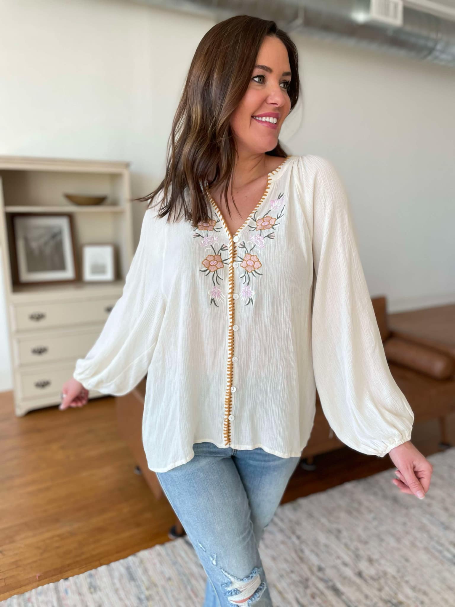 PREORDER: Floral Embroidered Top - Romantic Blouse with Handmade Flower Details from Verona | Perfect for Date Nights & Spring Outfits