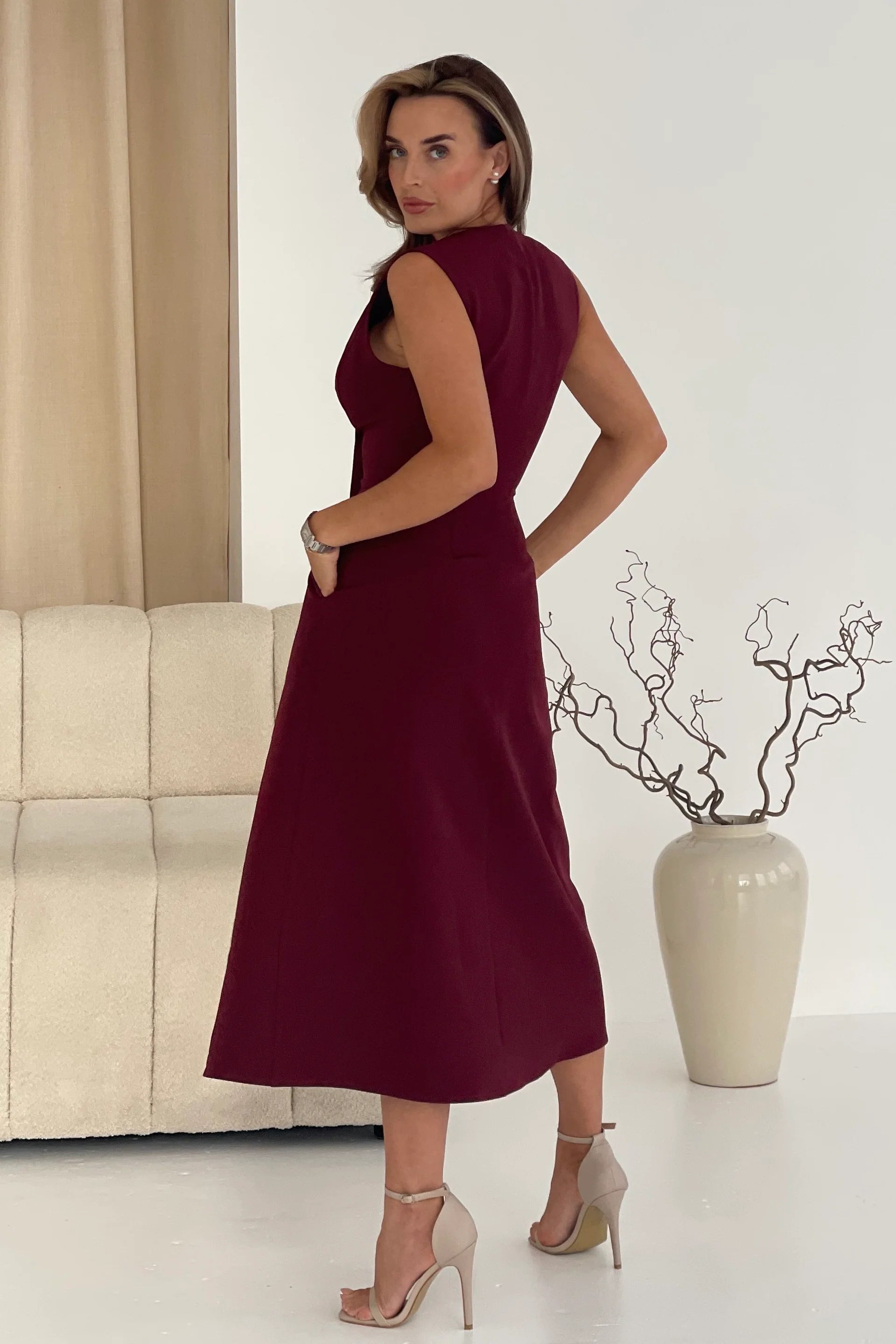 Elegant Hazel Tailored Sleeveless Midi Dress in Wine Red - Perfect for Summer Weddings, Cocktail Parties & Office Wear