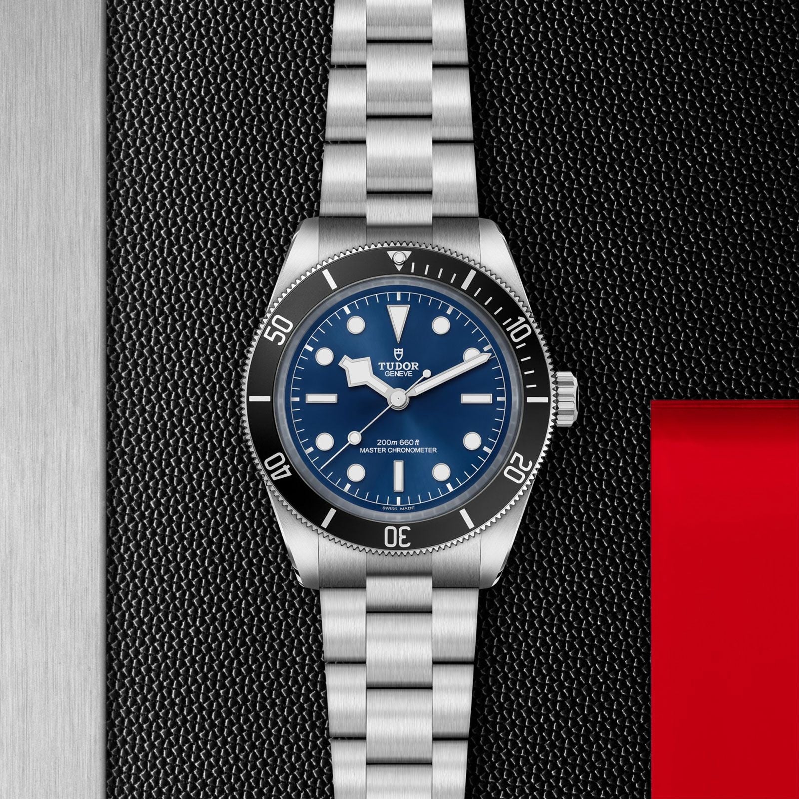 Black Bay 68 M7943A1A0NU 0001 Watch - Premium Swiss Automatic Diver's Watch for Men - Perfect for Diving, Business & Everyday Wear