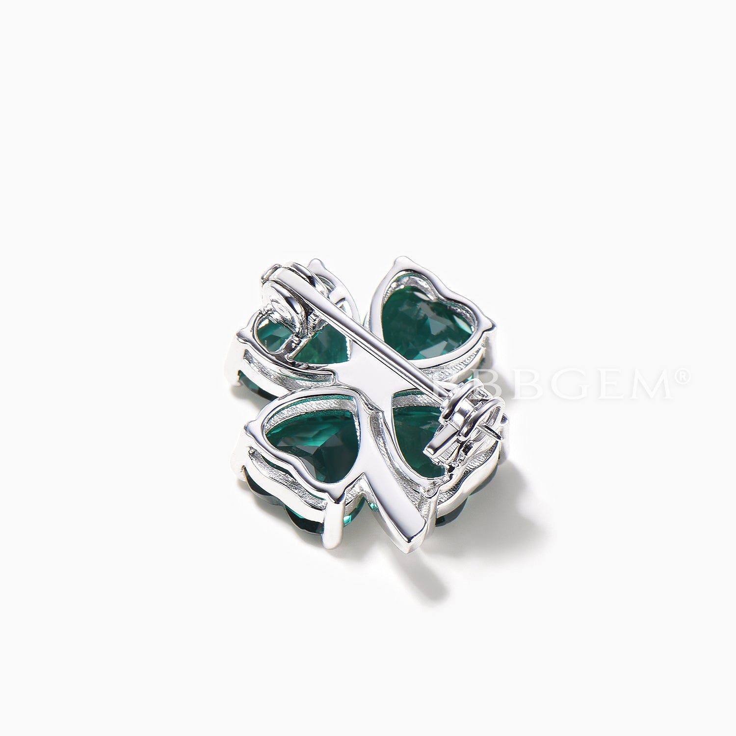 Exquisite Heart-Cut Emerald Four-Leaf Clover Brooch in White Gold - Nature-Inspired Jewelry for Women | Perfect for Weddings, Anniversaries & Special Occasions