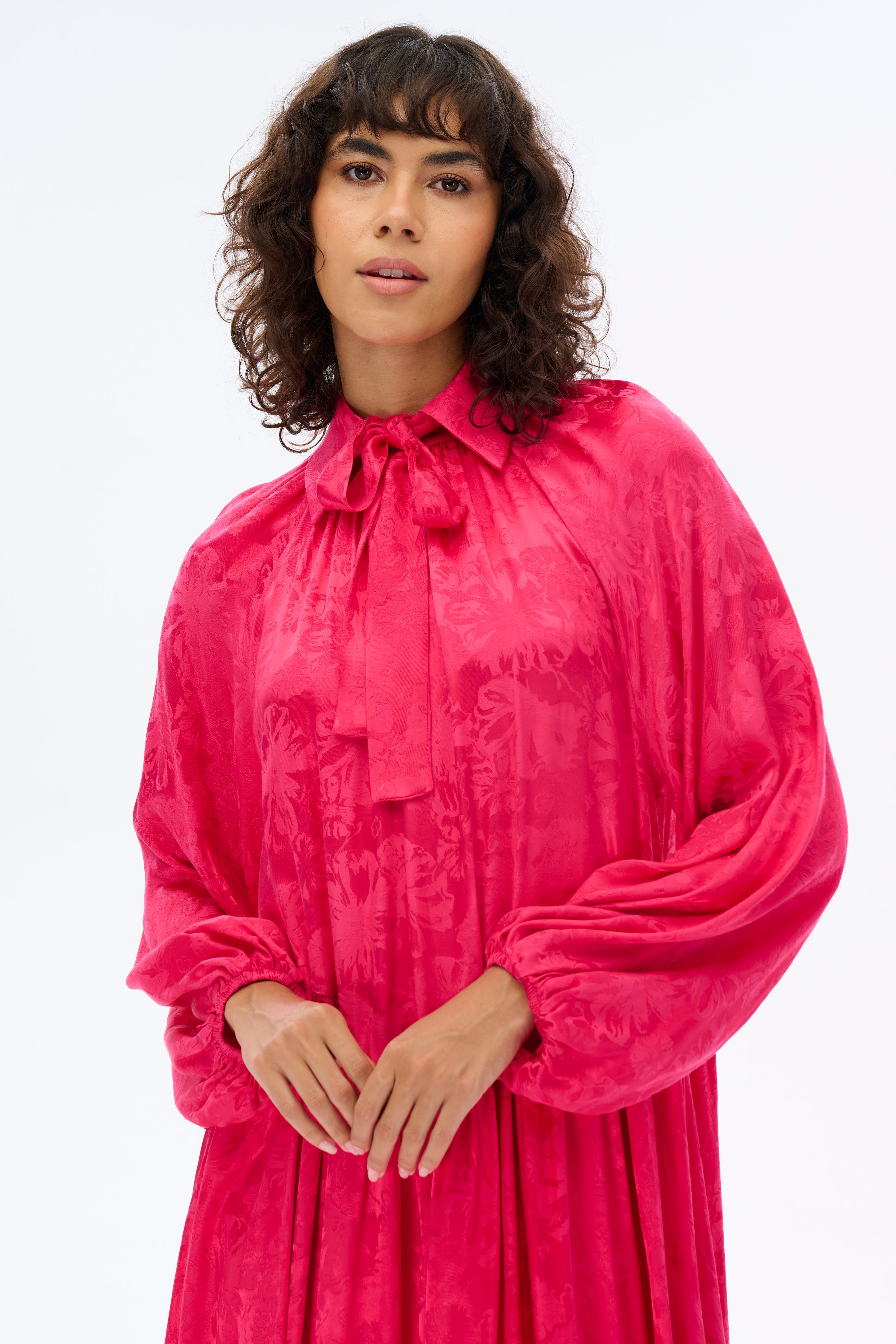 Oversized Baby Collar Dress for Women - Elegant & Comfortable Flowy Maxi Dress for Casual Wear, Date Night & Special Occasions