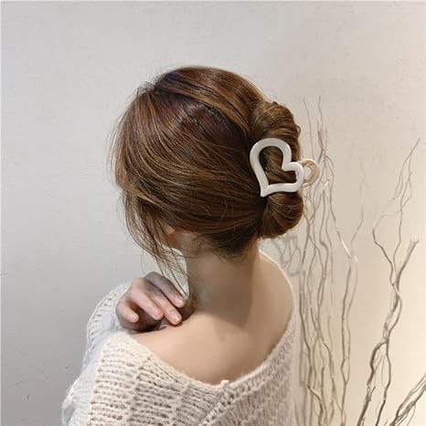 Non-Slip Hair Claw Clips for Women - Large Jelly Jaw Hair Clamps for Girls with Long Thick Hair (9cm, Heart Shape, 2-Pack) - Perfect for Workouts, Beach Days & Everyday Styling
