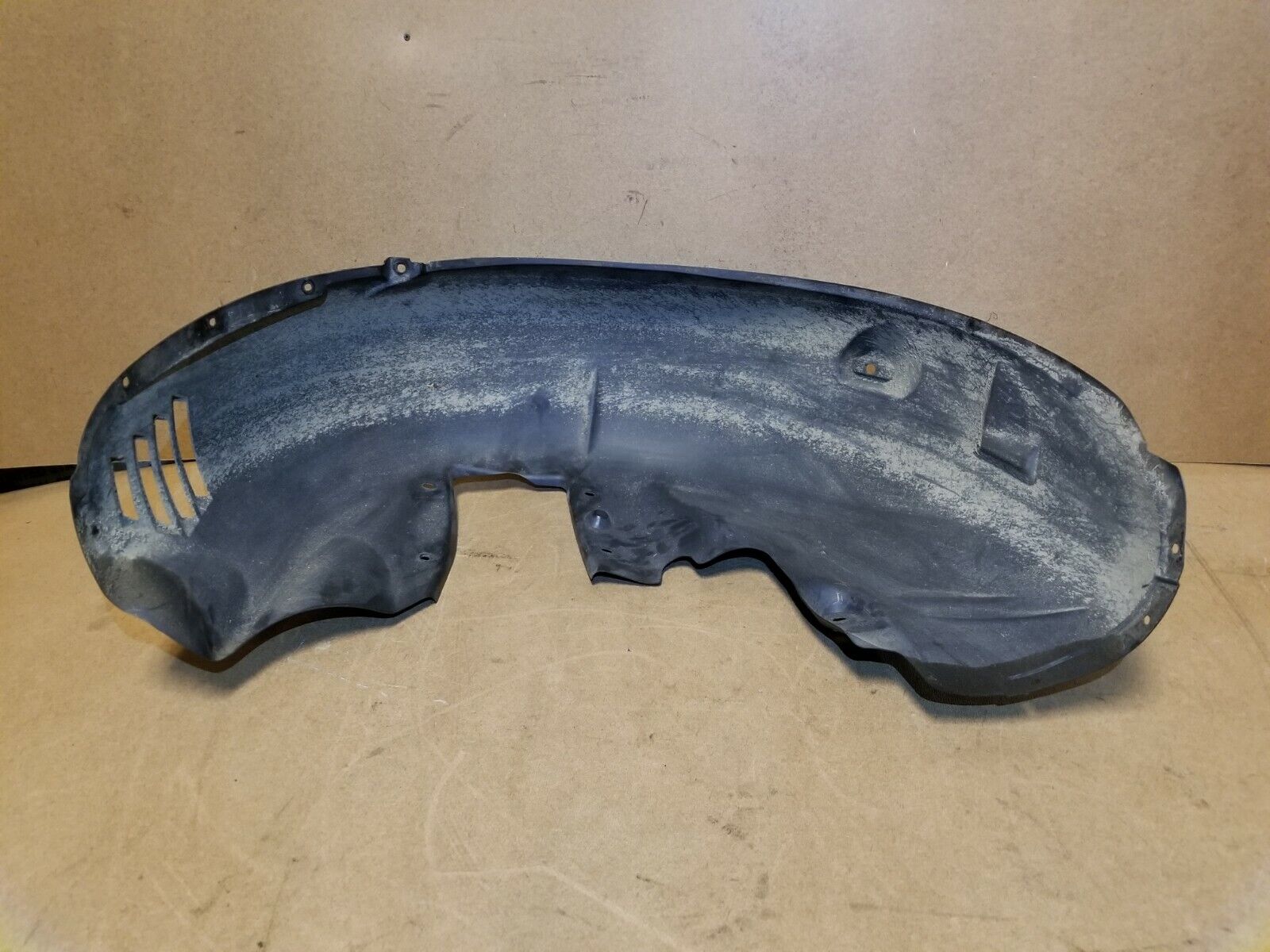 2005-2007 Dodge Magnum Right Rear Passenger Fender Liner Splash Guard - OEM Replacement Part for Weather Protection & Road Debris Defense - Perfect for Car Restoration & Off-Road Driving