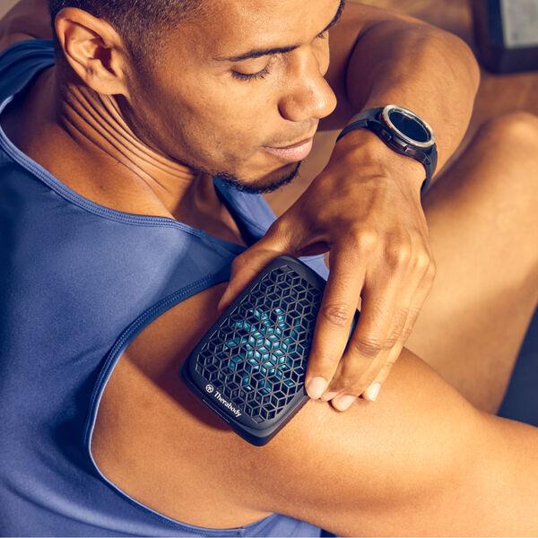 Therabody Recovery Therm Cube - Hot & Cold Therapy for Muscle Pain Relief - Perfect for Post-Workout Recovery & Injury Treatment