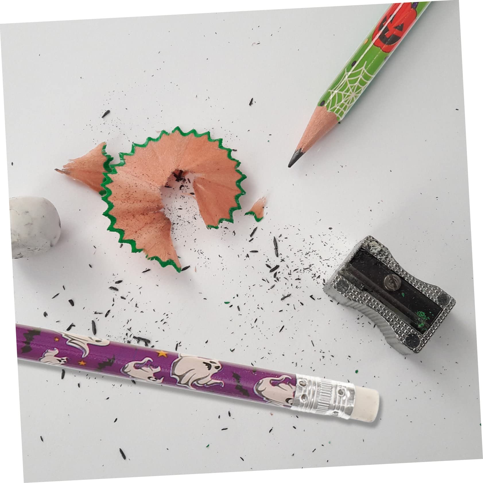 Operitacx 200 Pcs Halloween Pencils for Kids - Bulk Wooden Drawing Pencils with Erasers - Perfect for Classroom Treats, Party Favors, and Trick-or-Treat Gifts
