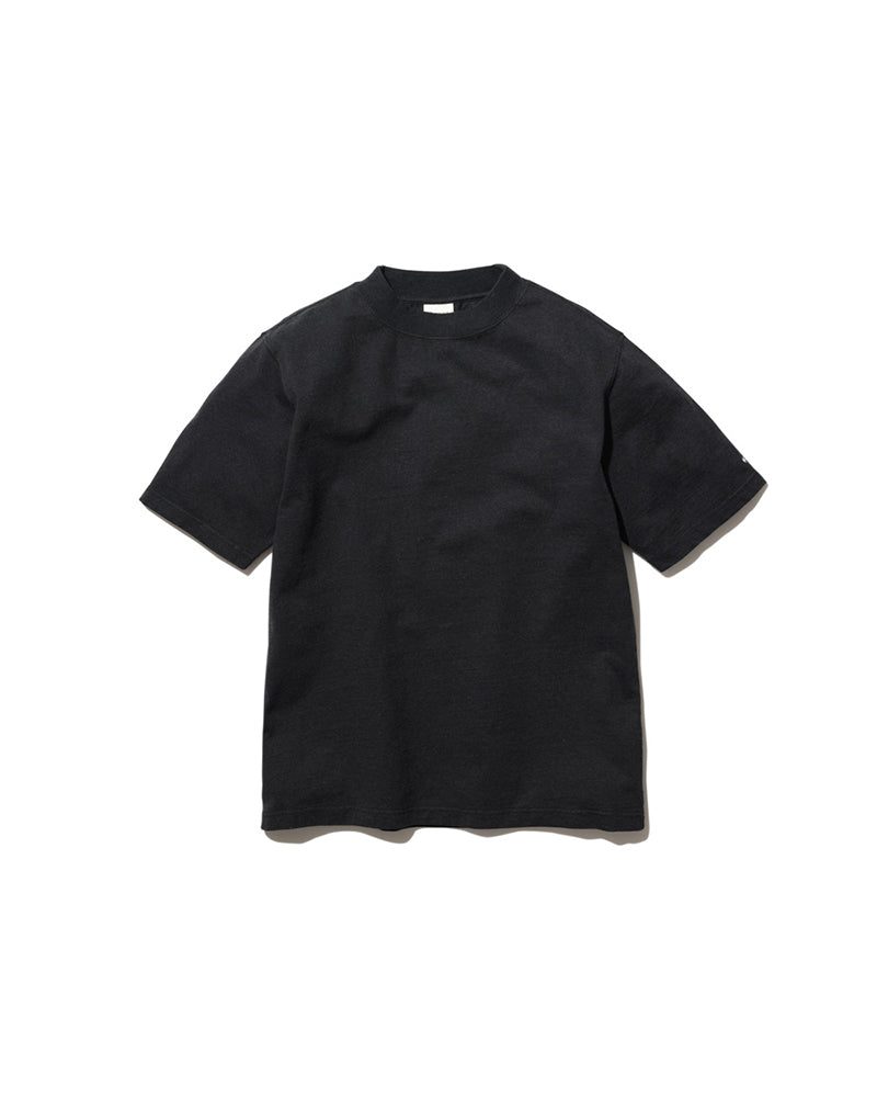 Eco-Friendly Recycled Cotton Heavy Mockneck T-Shirt for Men & Women - Sustainable Fashion for Casual Wear & Outdoor Activities