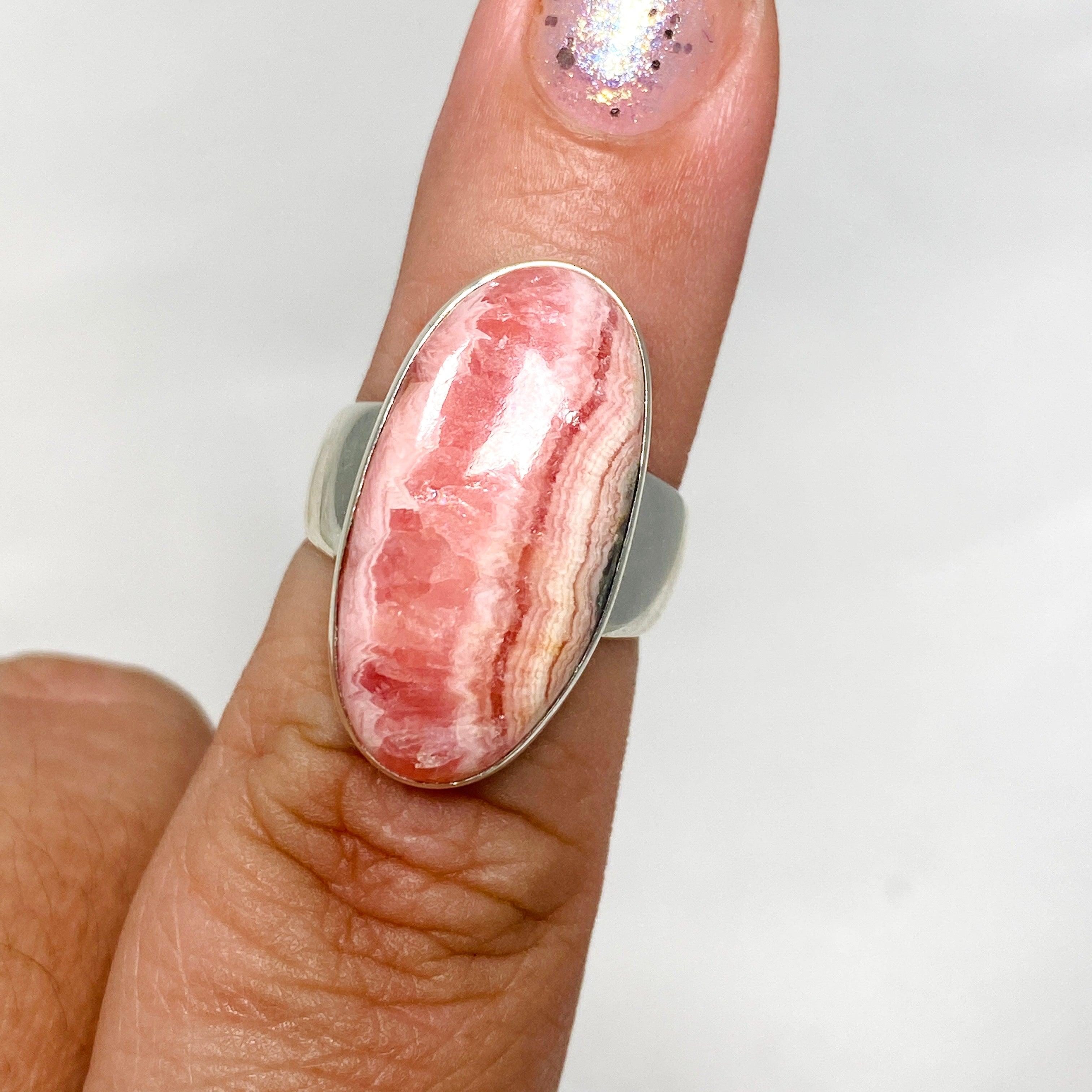 Rhodochrosite Oval Ring Size 7 KRGJ3163 - Elegant Gemstone Jewelry for Women, Perfect for Valentine's Day Gifts & Special Occasions