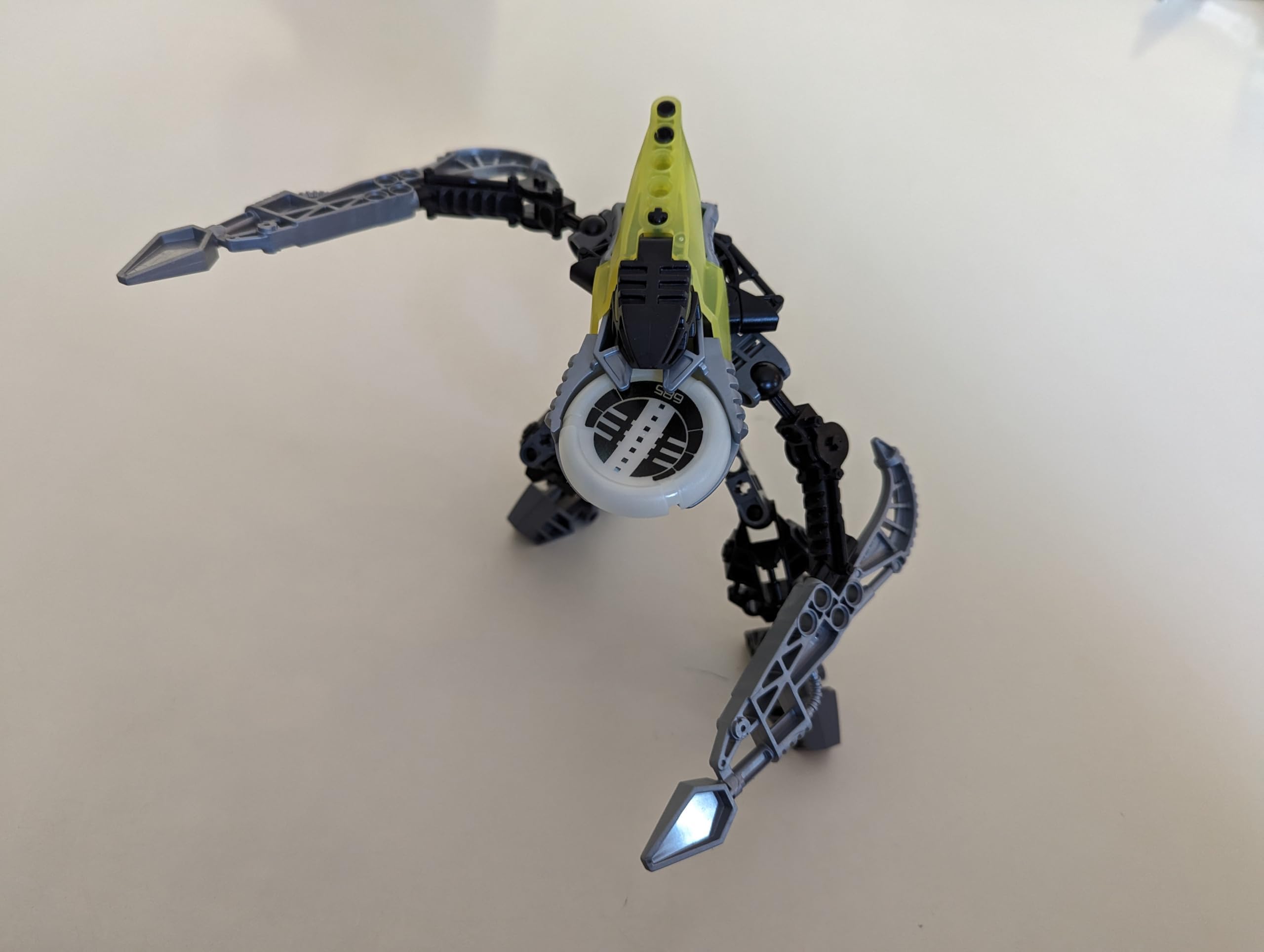 LEGO Bionicle 8618: Vahki Rorzakh Building Set - Collectible Action Figure for Kids & Adults | Perfect for Display, Play & LEGO Collections