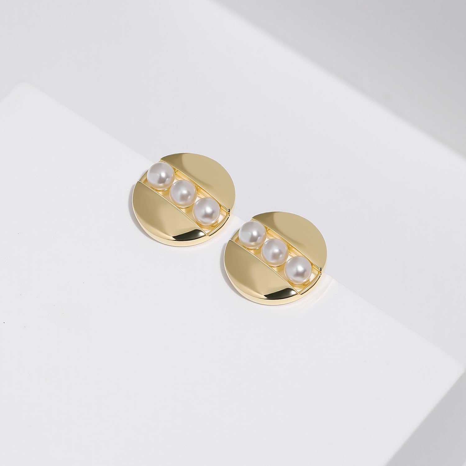 Meissa Gold Earrings for Women - Sterling Silver Stud Earrings with Dainty Pearl Accents | Hypoallergenic Chunky Circle Earrings | Perfect for Weddings, Parties & Everyday Wear
