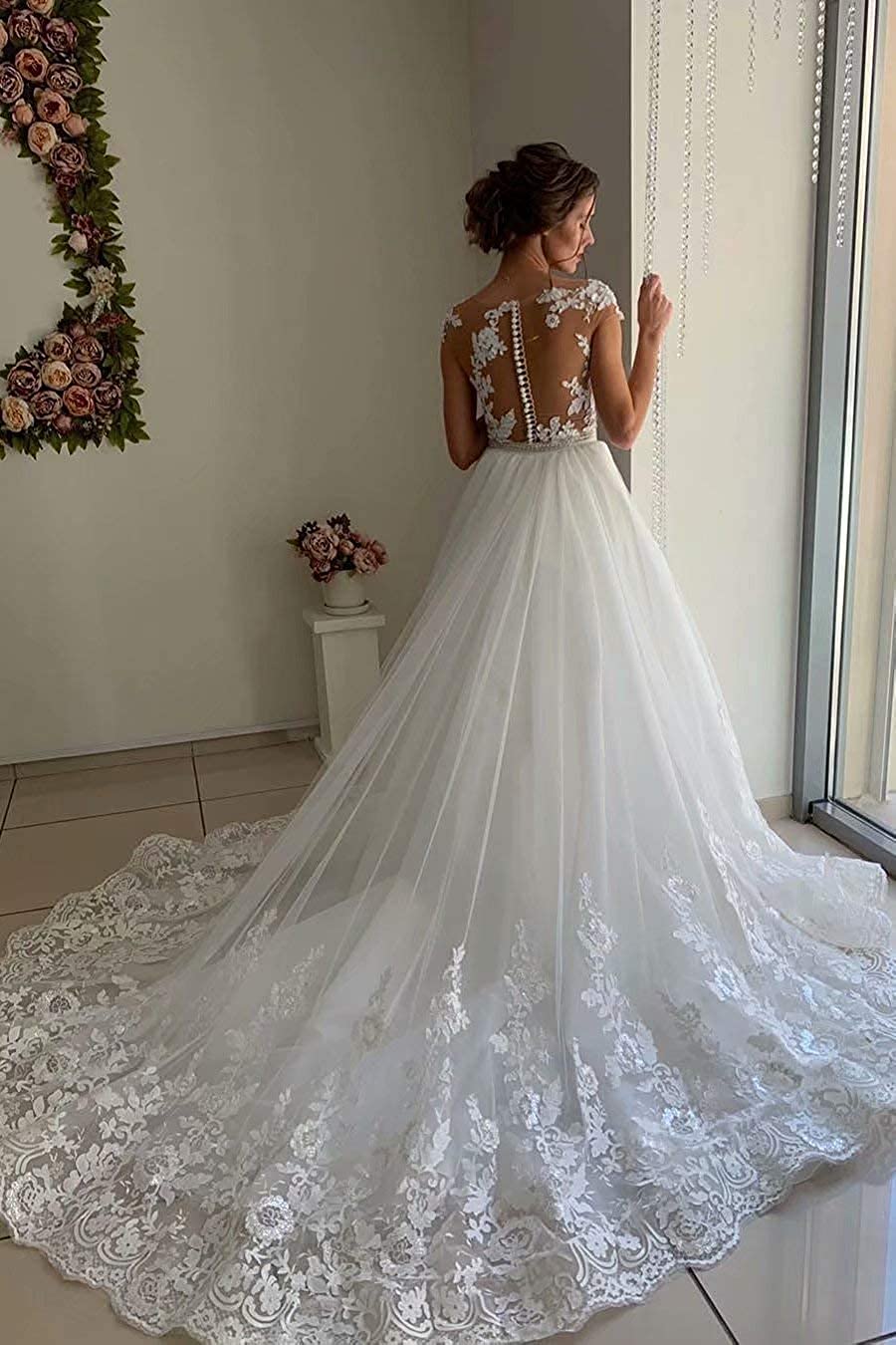 Elegant Mermaid Wedding Dresses for Women - Lace Applique Detachable Long Train Bridal Gown for Bride | Perfect for Beach Weddings, Church Ceremonies & Romantic Photoshoots