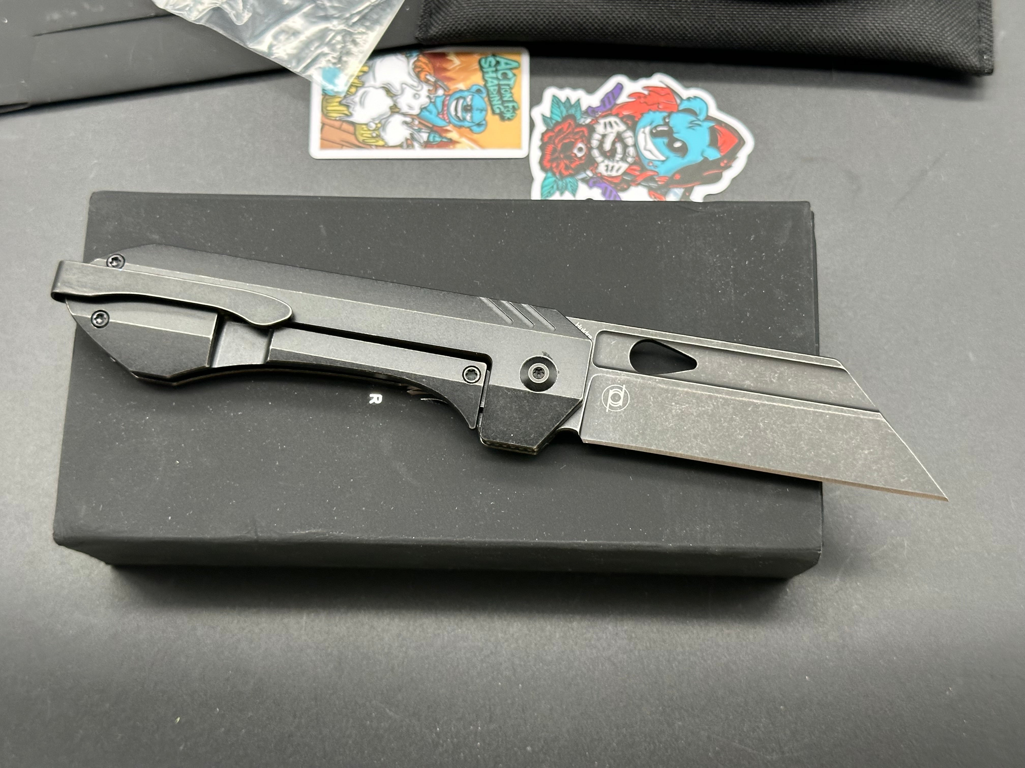 Kizer Huldra Frame Lock Knife - Black Titanium Handle, 3.2