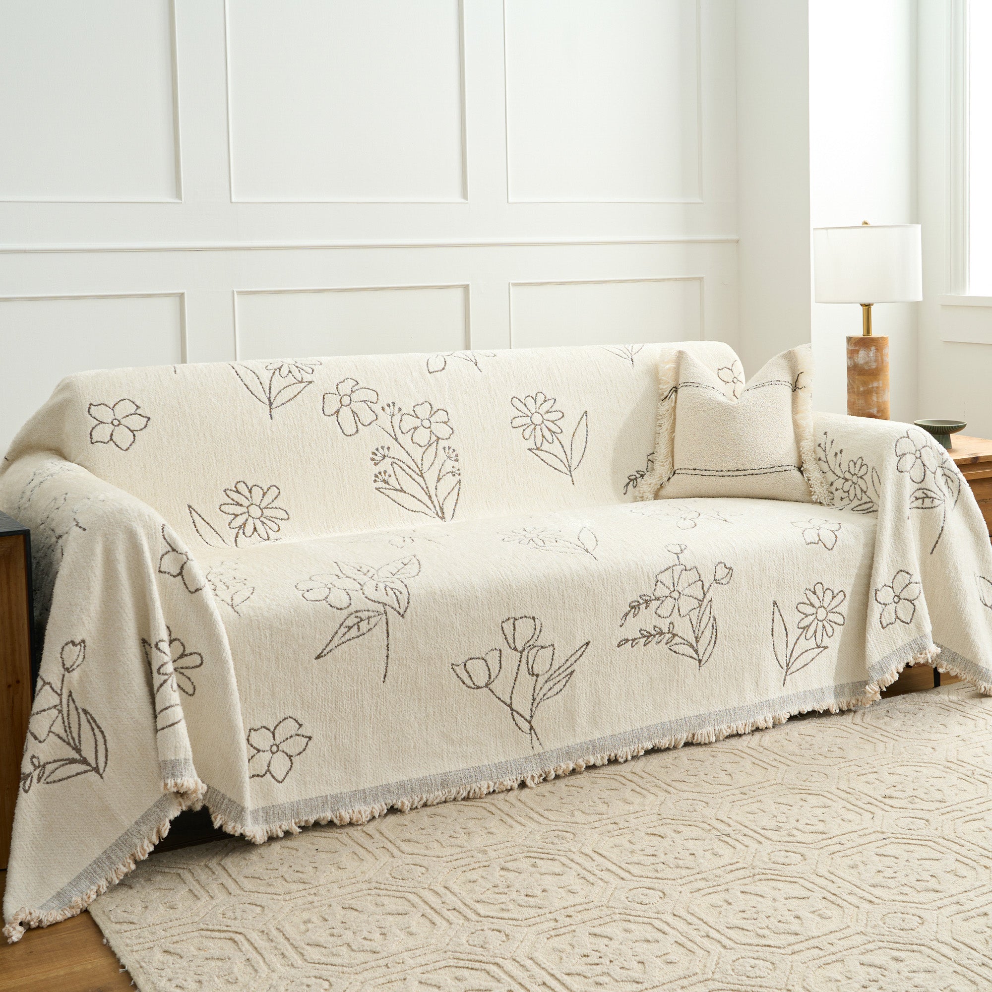 Cozy Winter Floral Sofa Cover - Soft Stretchable Couch Protector for Living Room, Final Sale - Perfect for Home Decor & Holiday Gatherings