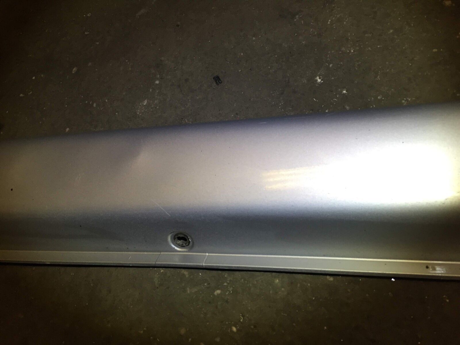 Genuine OEM Mercedes ML350 Right Passenger Side Rocker Panel Molding 00-05 | Perfect Fit for ML350 W163 Models | Replacement for Damaged or Worn Rocker Panels