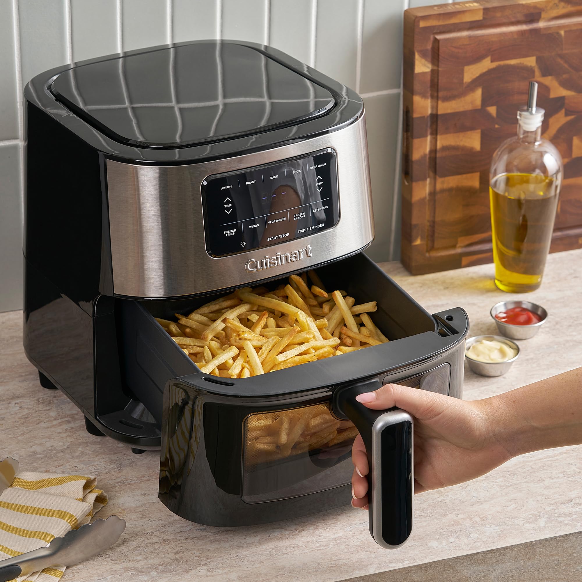 Cuisinart 6-Qt Stainless Steel Air Fryer Oven with 5 Presets - Roast, Bake, Broil, Air Fry & Keep Warm - Quick & Easy Electric Countertop Fryer with Dishwasher-Safe Parts - Perfect for Healthy Cooking, Crispy Snacks & Family Meals