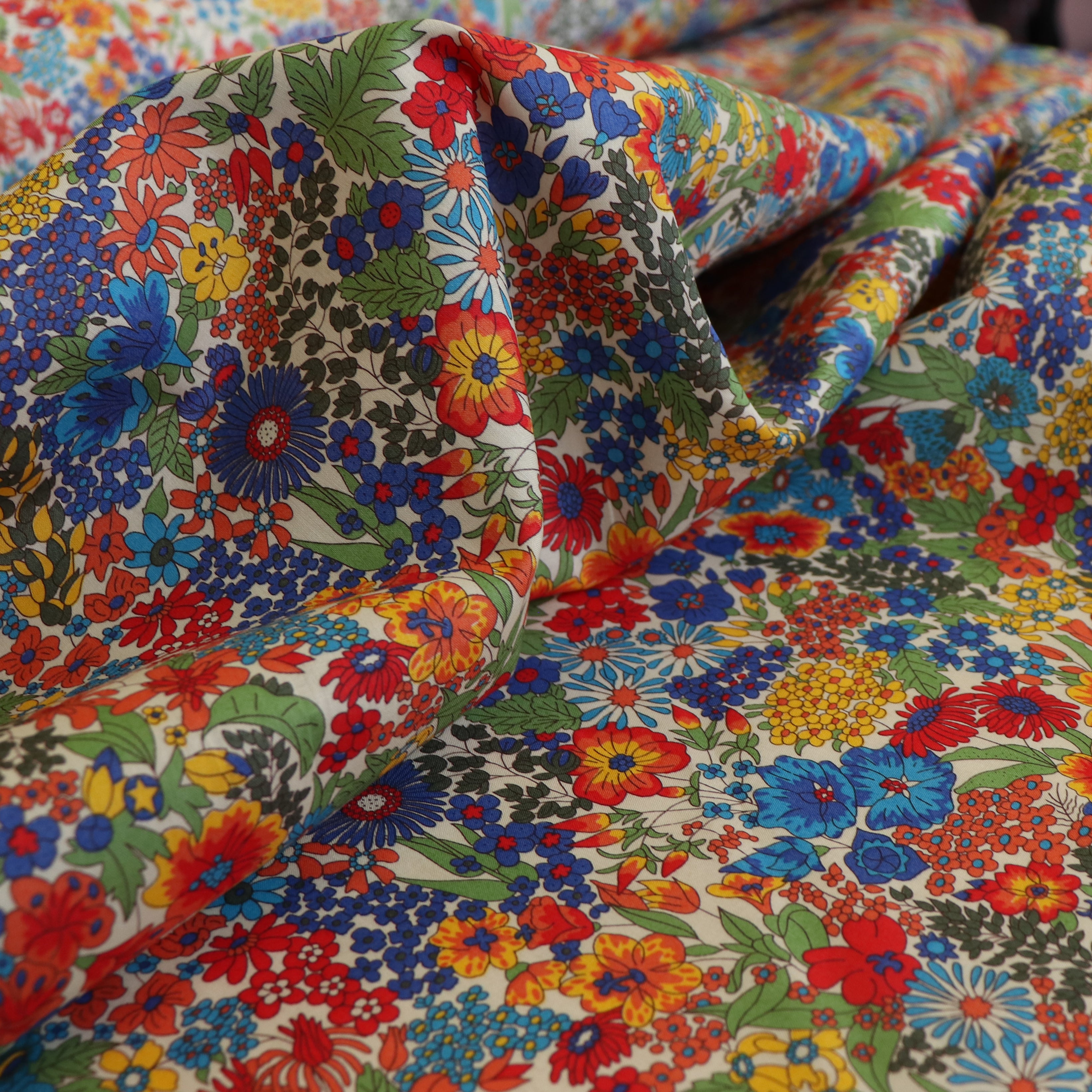 Liberty Fabrics Margaret Annie Tana Lawn™ Cotton - Premium Floral Printed Fabric for Dresses, Blouses & DIY Sewing Projects | Perfect for Spring & Summer Fashion