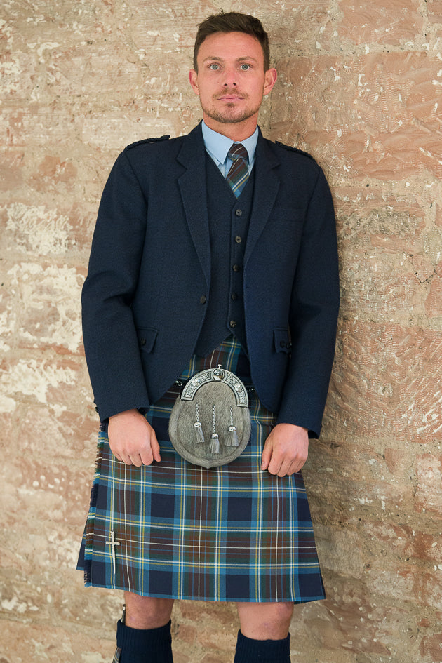Holyrood Tartan Kilt for Men & Boys - Traditional Scottish Highland Dress for Weddings, Events & Cosplay